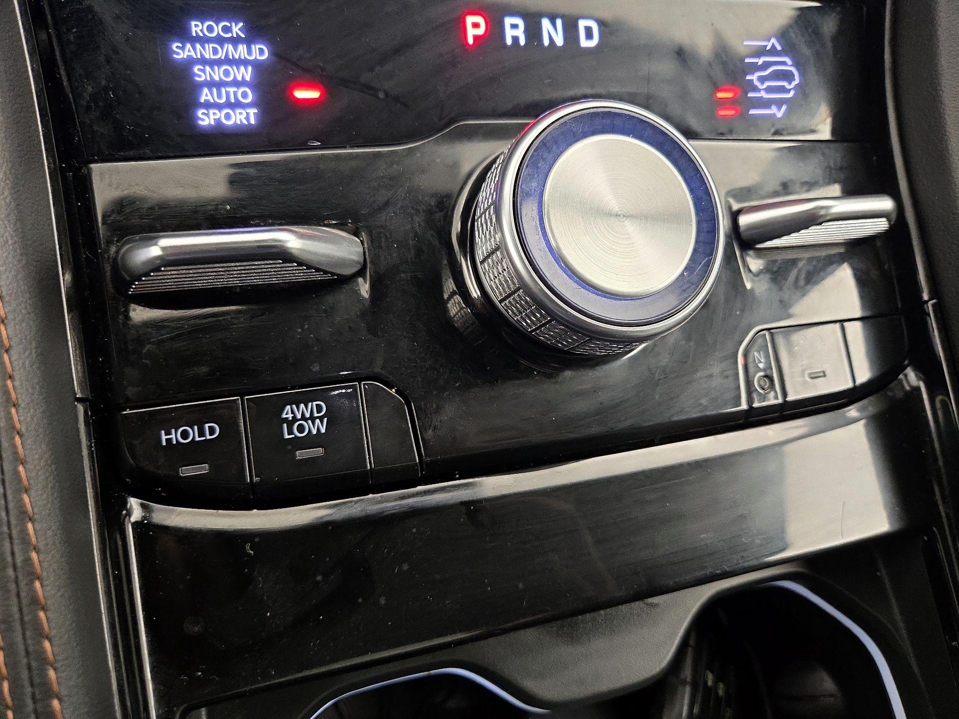 Thumbnail: 2023 Jeep Grand Cherokee L - 18