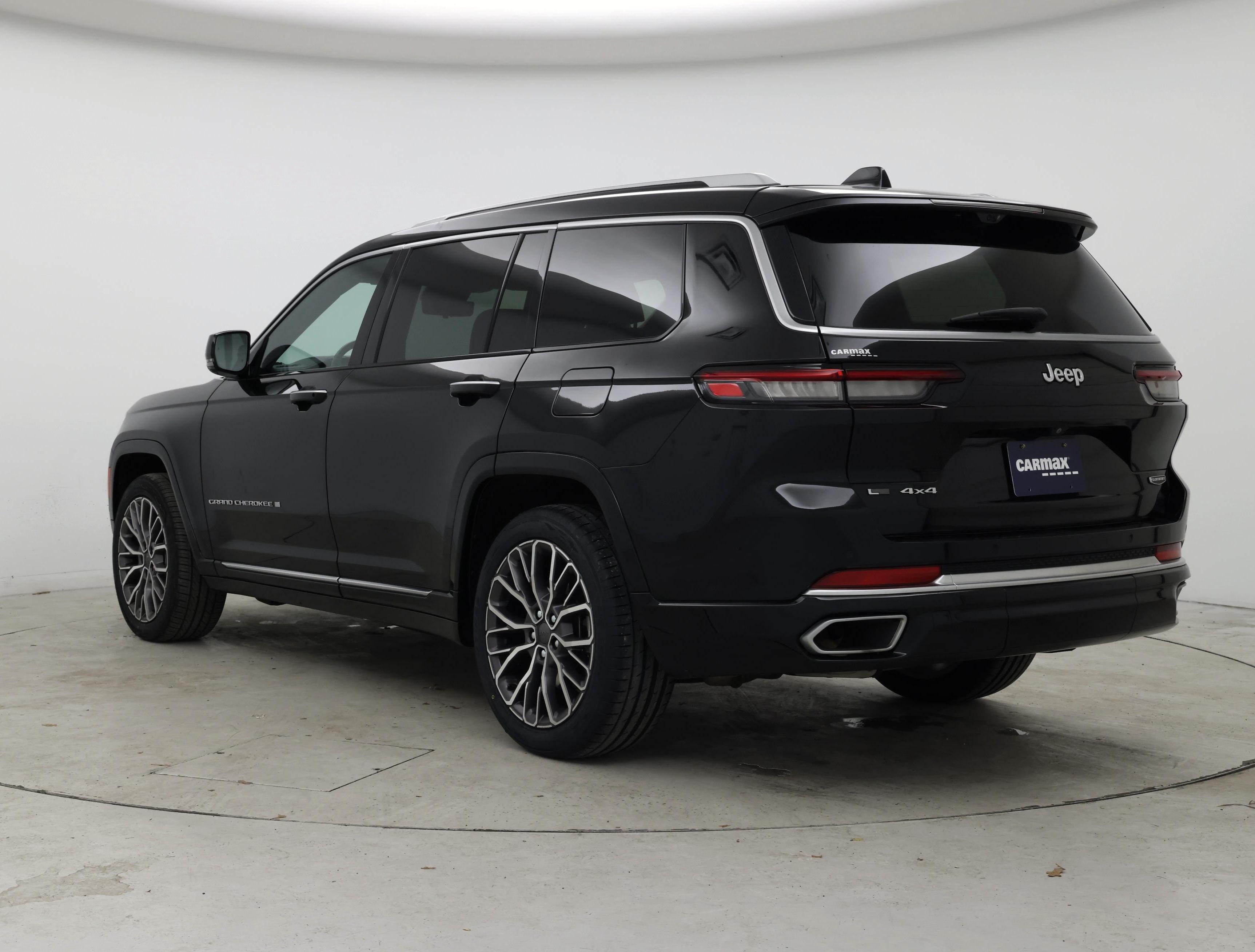 Thumbnail: 2023 Jeep Grand Cherokee L - 2