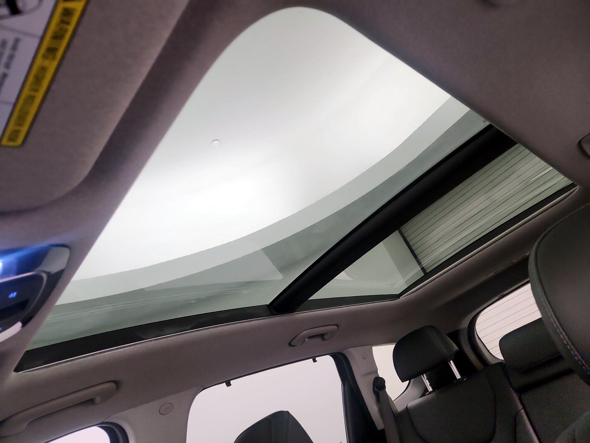 Thumbnail: 2023 Hyundai Santa Fe - 19