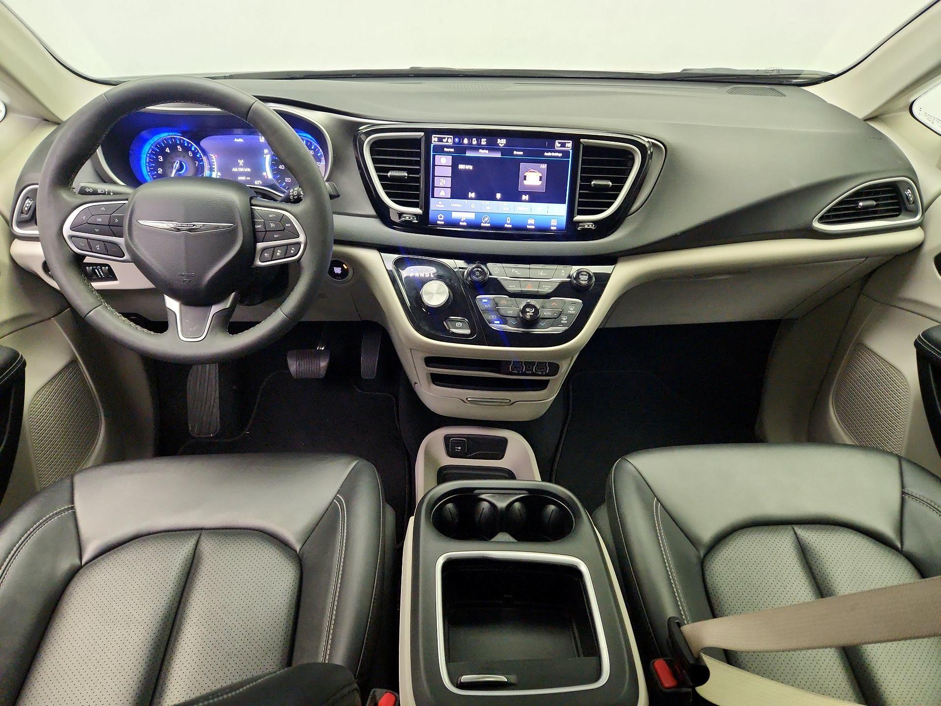 Thumbnail: 2024 Chrysler Pacifica - 9