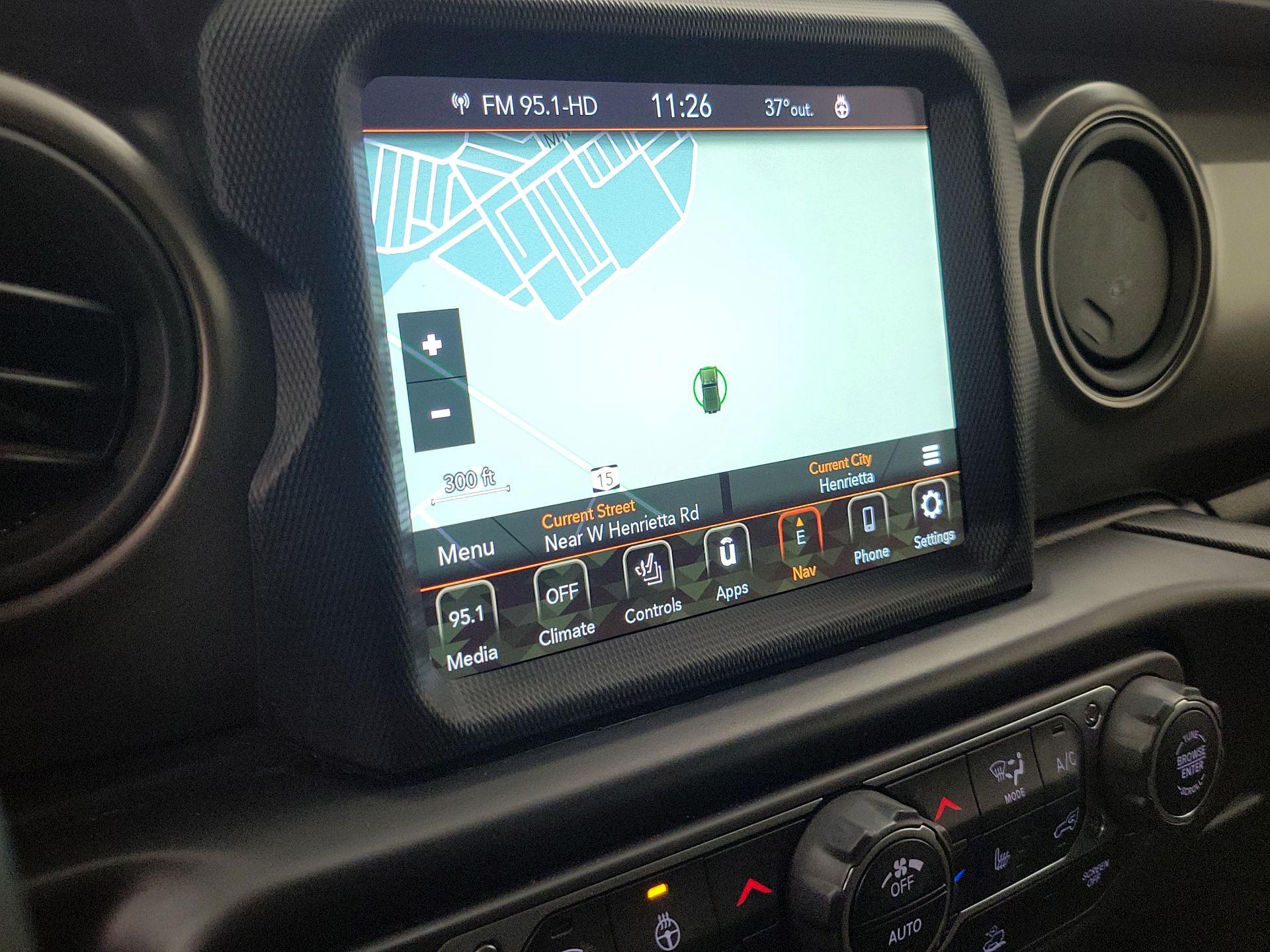 Thumbnail: 2022 Jeep Wrangler - 14