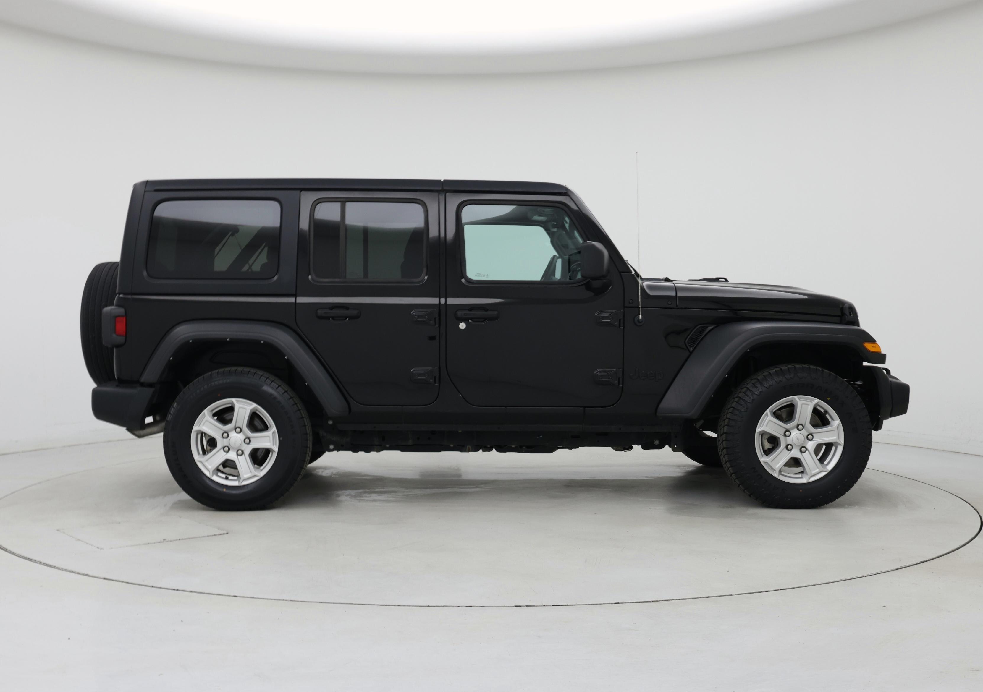 Thumbnail: 2022 Jeep Wrangler - 7