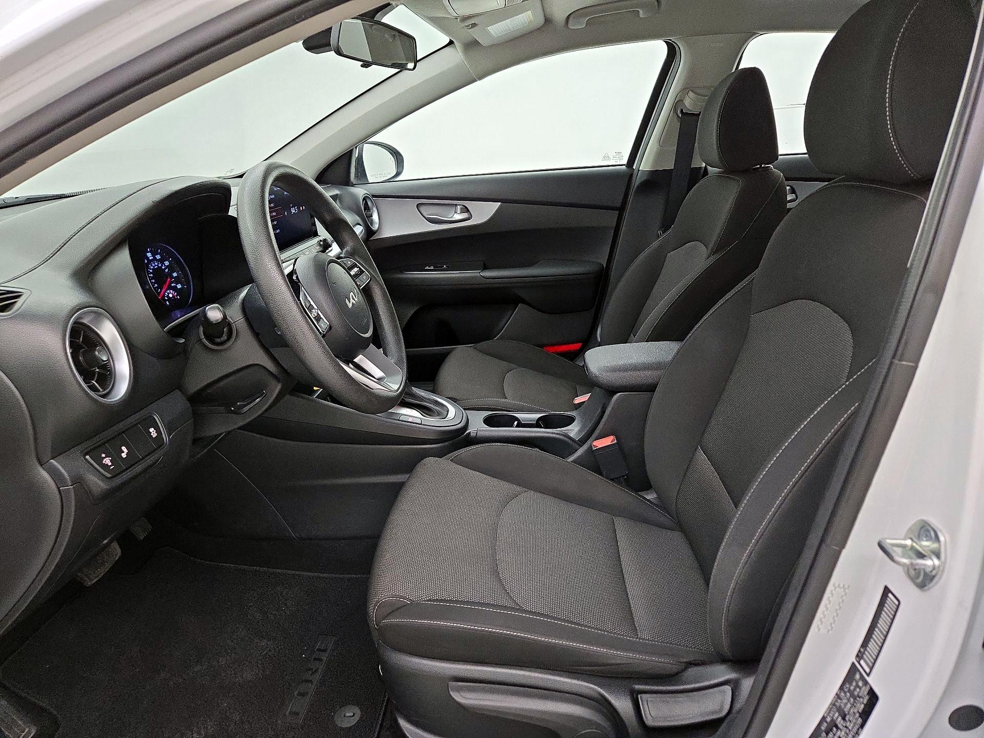 Thumbnail: 2023 Kia Forte - 11