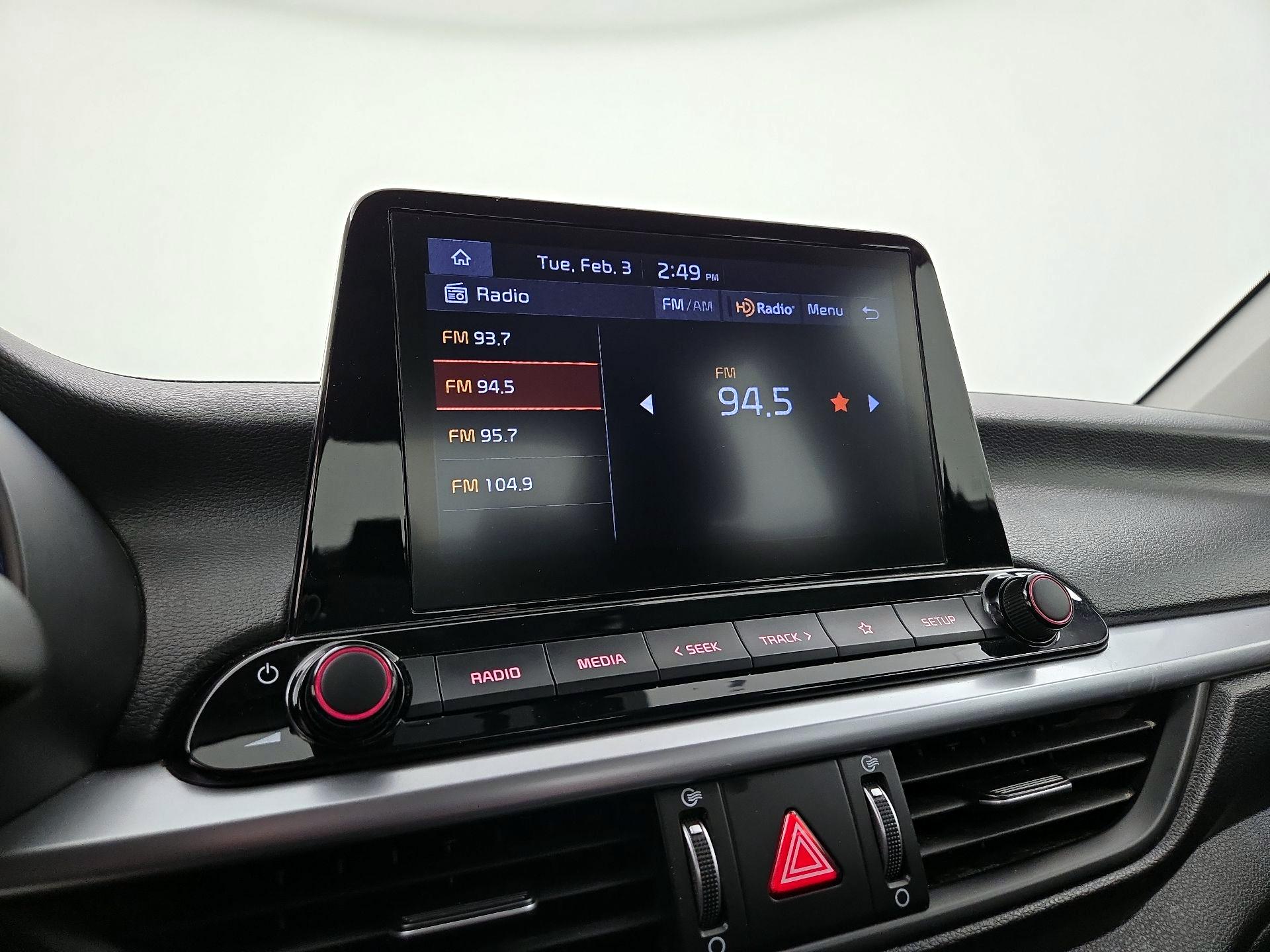 Thumbnail: 2023 Kia Forte - 15