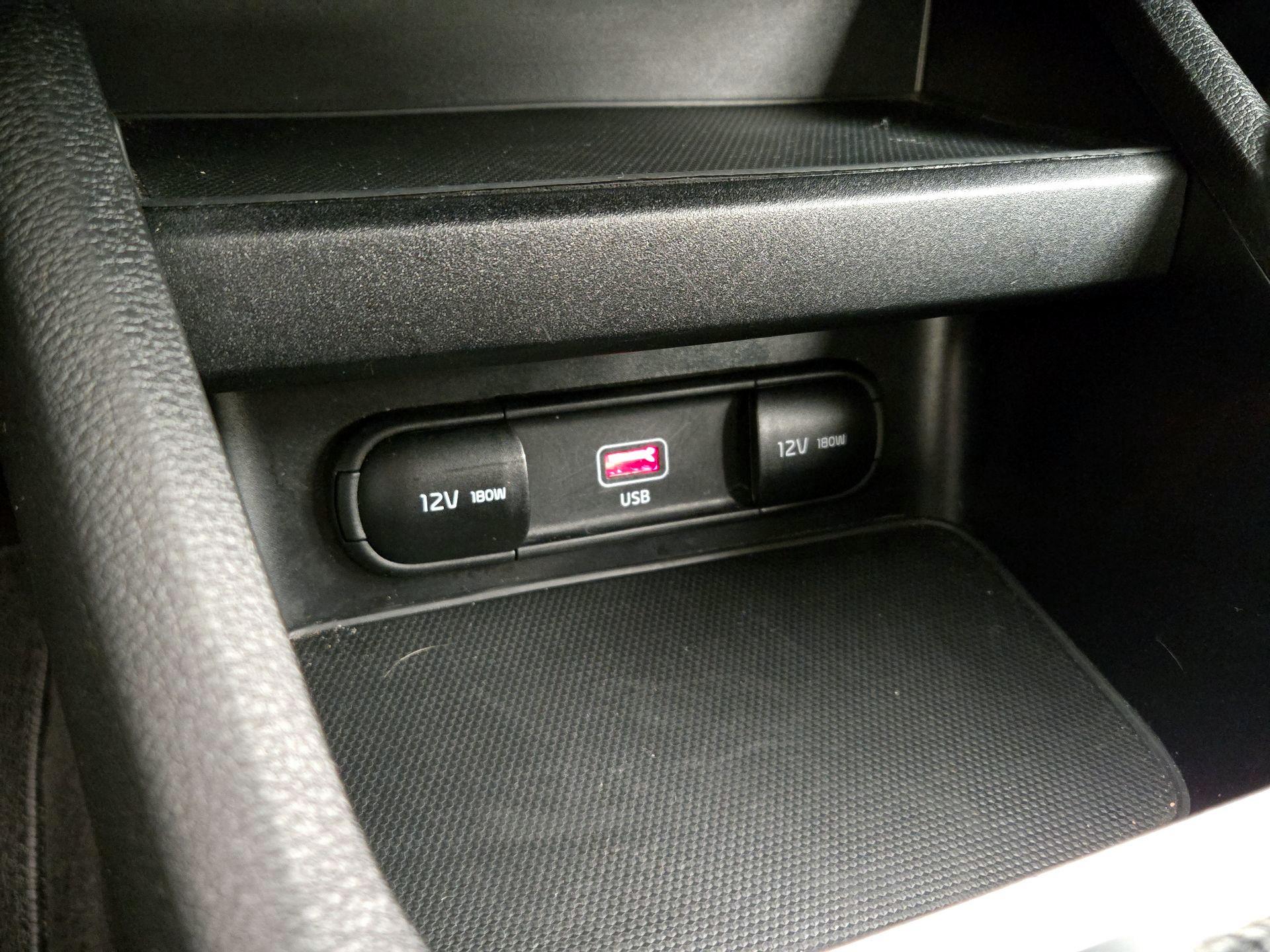 Thumbnail: 2023 Kia Forte - 18