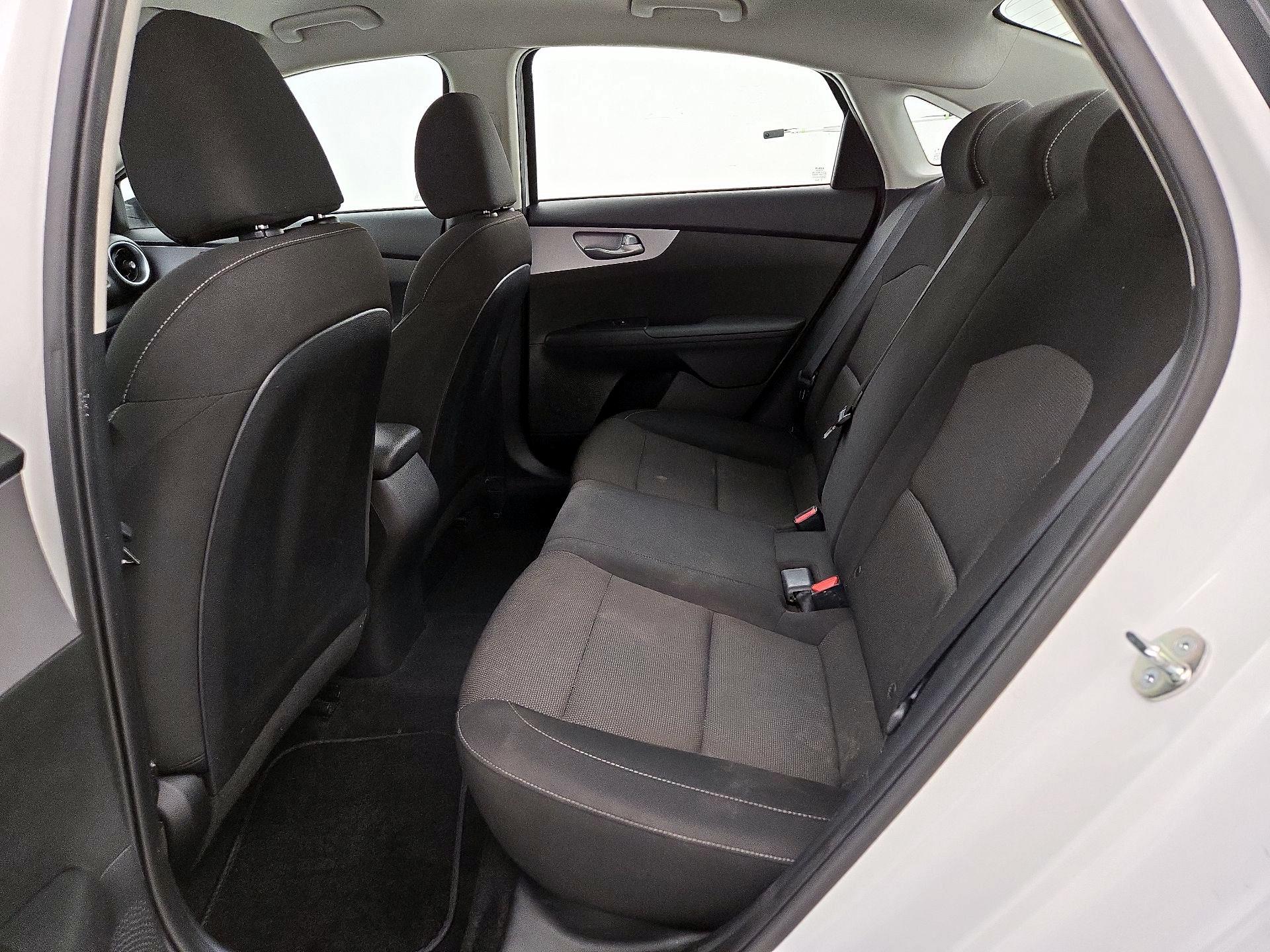 Thumbnail: 2023 Kia Forte - 19