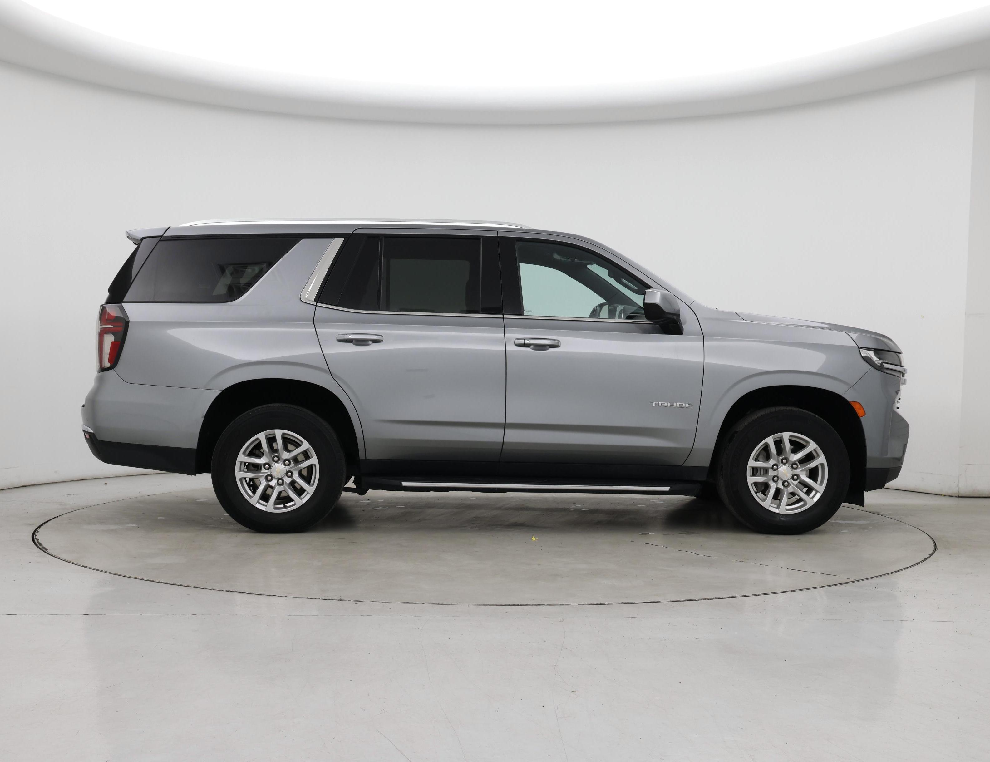 Thumbnail: 2023 Chevrolet Tahoe - 7