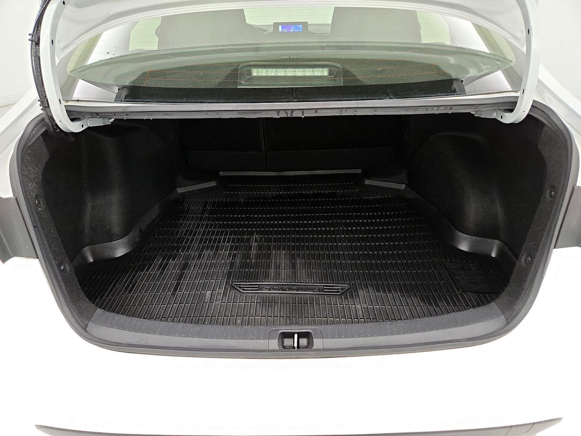 Thumbnail: 2023 Toyota Corolla - 20