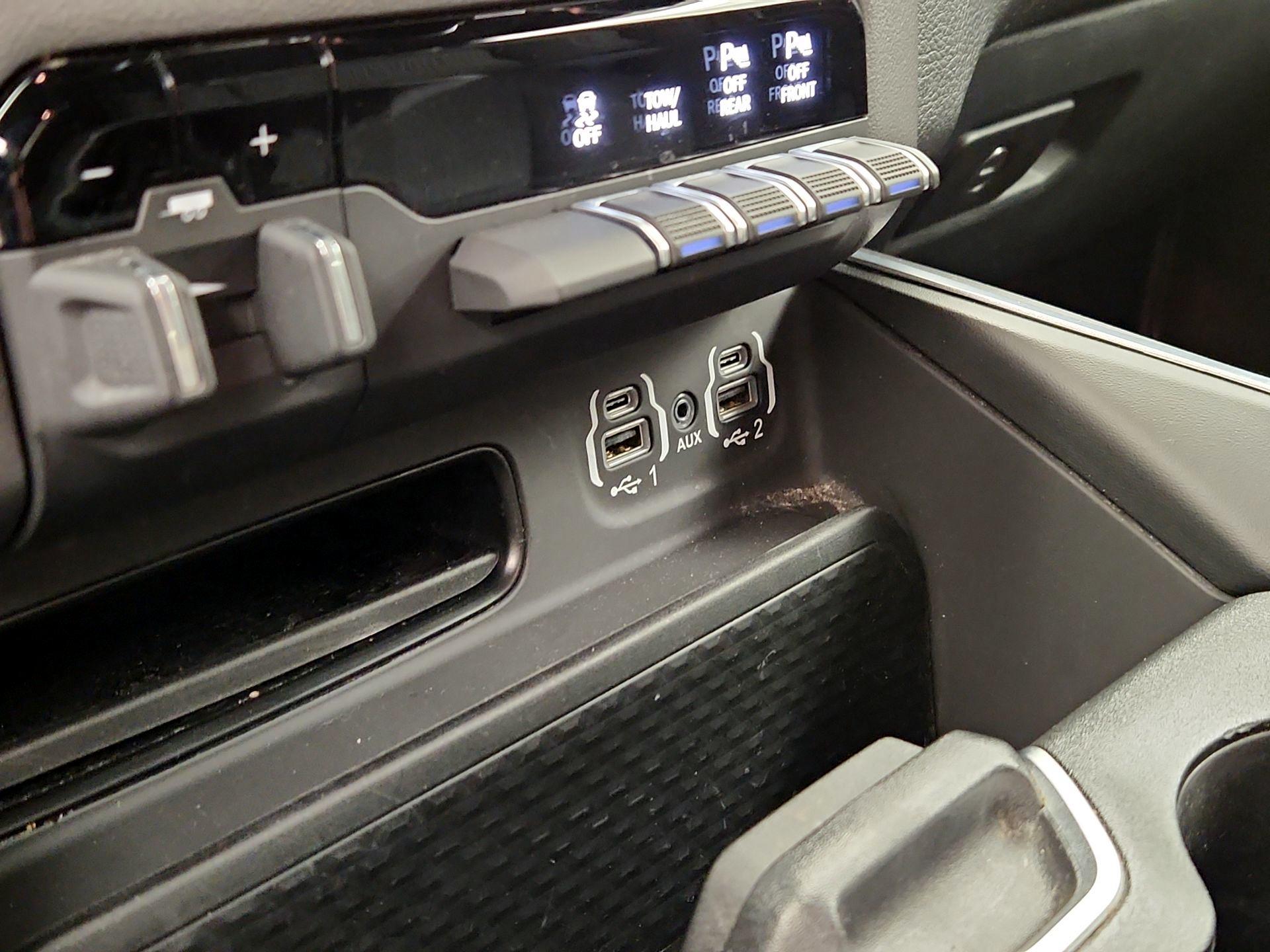 Thumbnail: 2022 RAM 1500 - 19