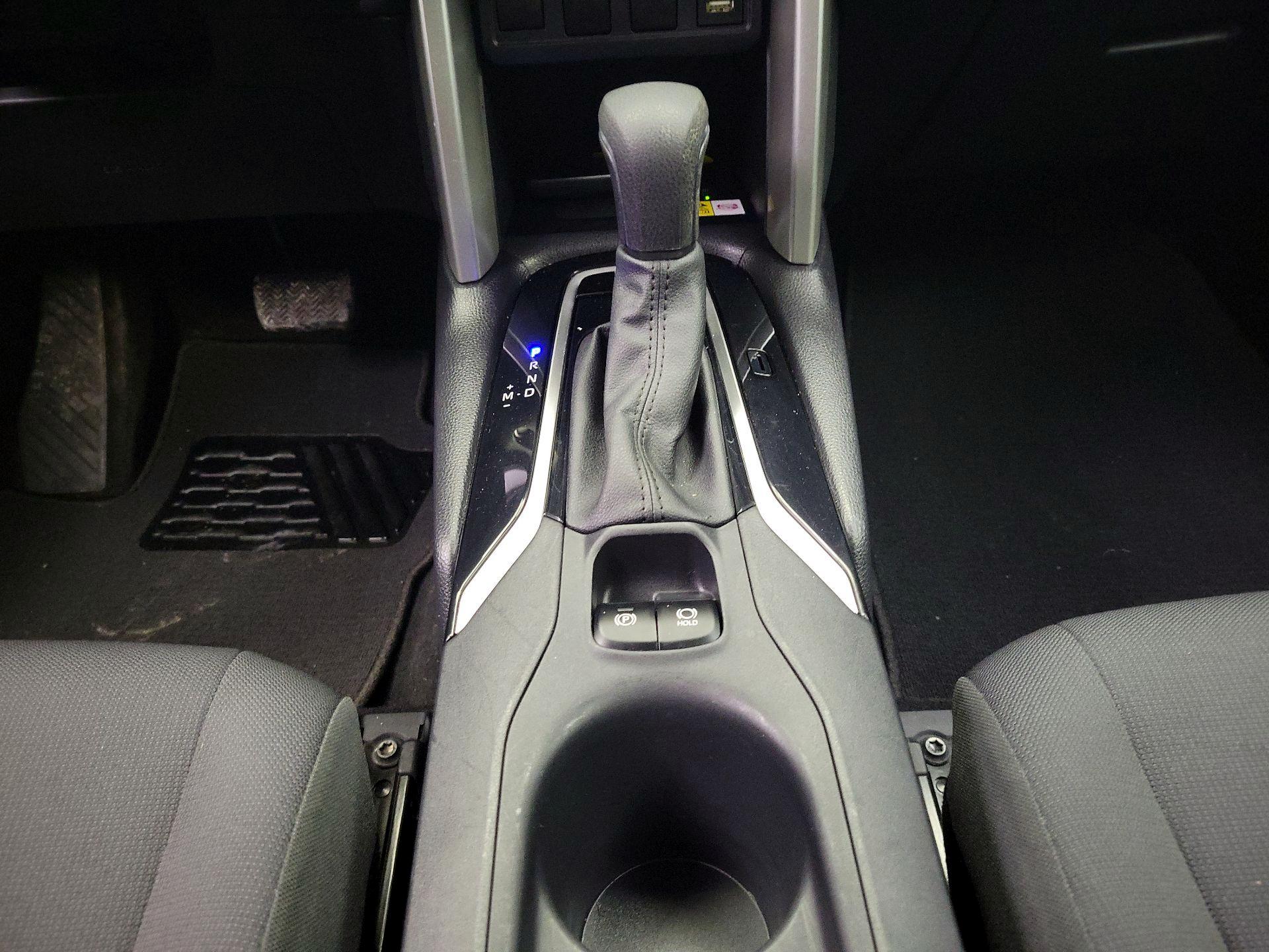 Thumbnail: 2022 Toyota Corolla Cross - 17