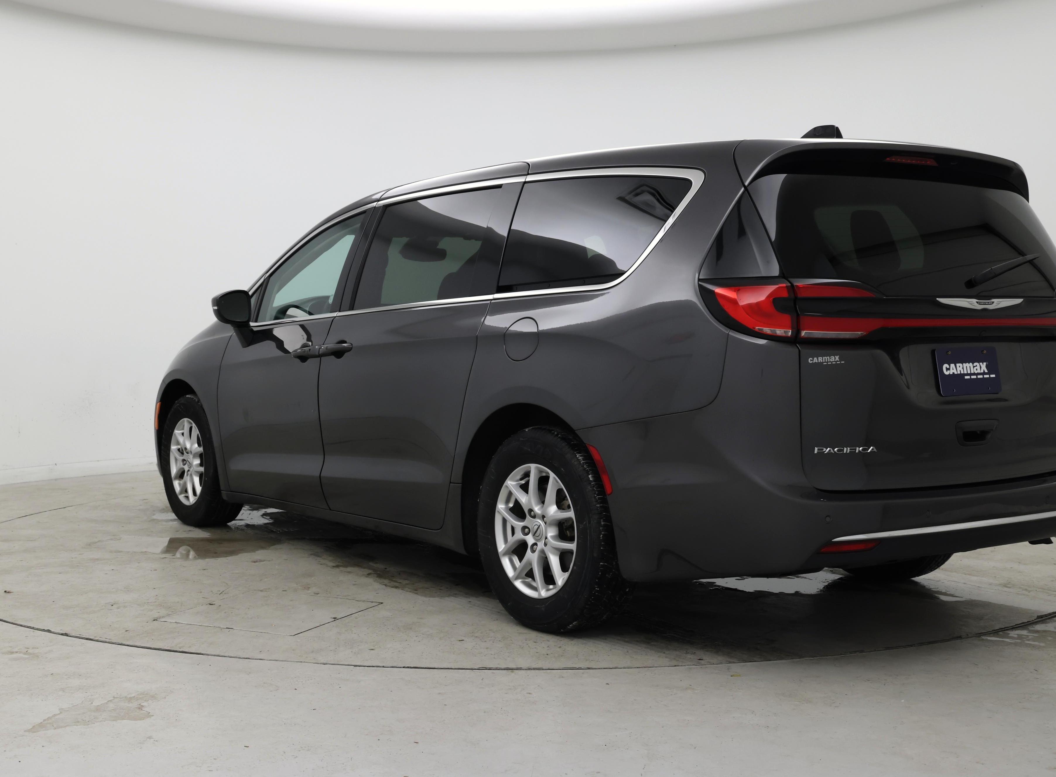 Thumbnail: 2023 Chrysler Pacifica - 2