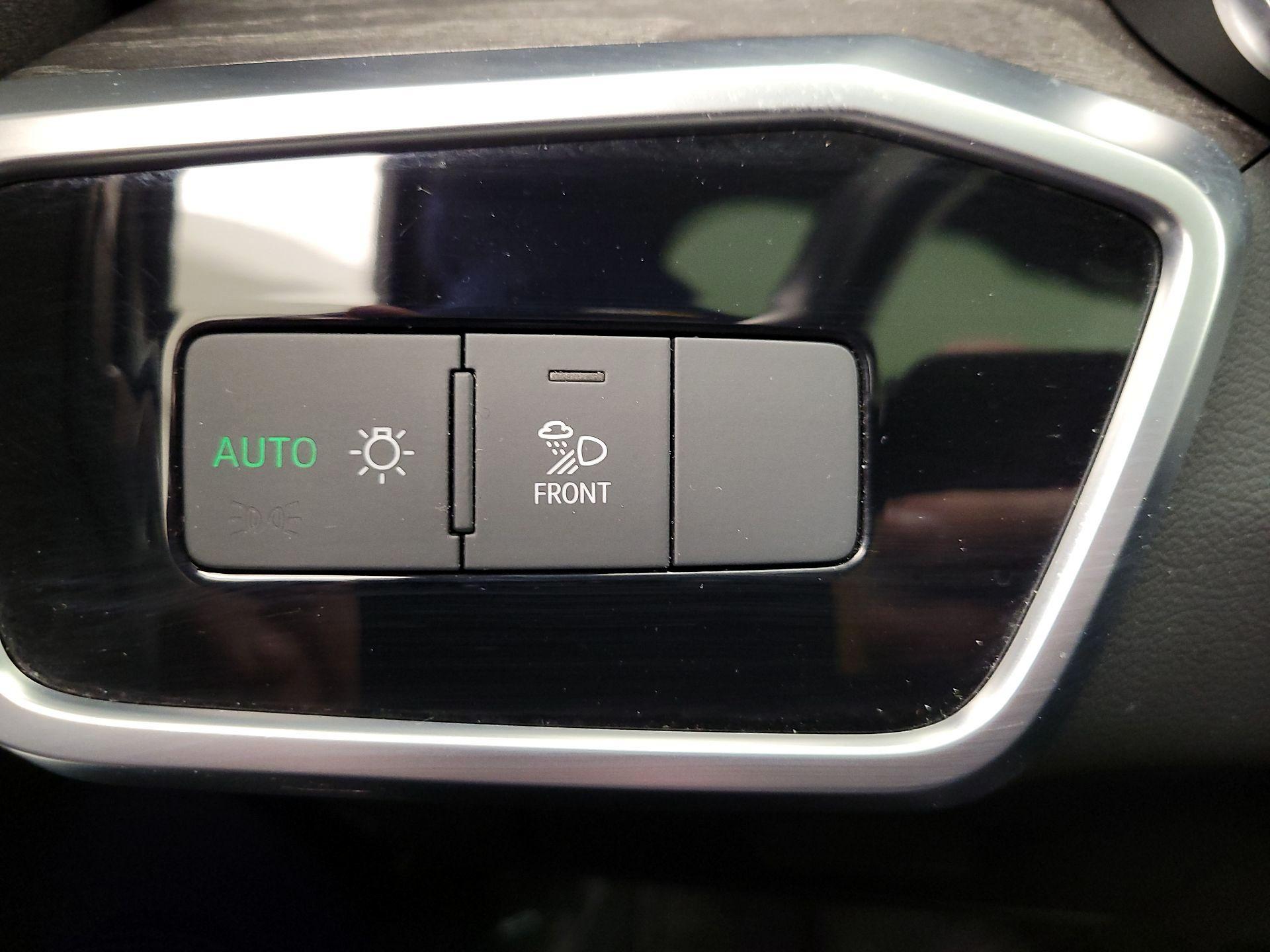 Thumbnail: 2024 Audi A6 - 13