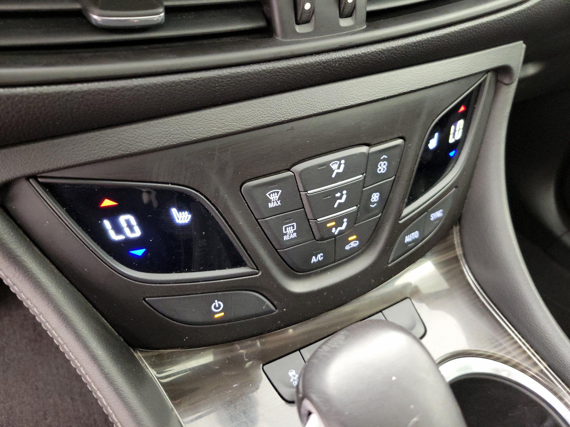 Thumbnail: 2020 Buick Envision - 16