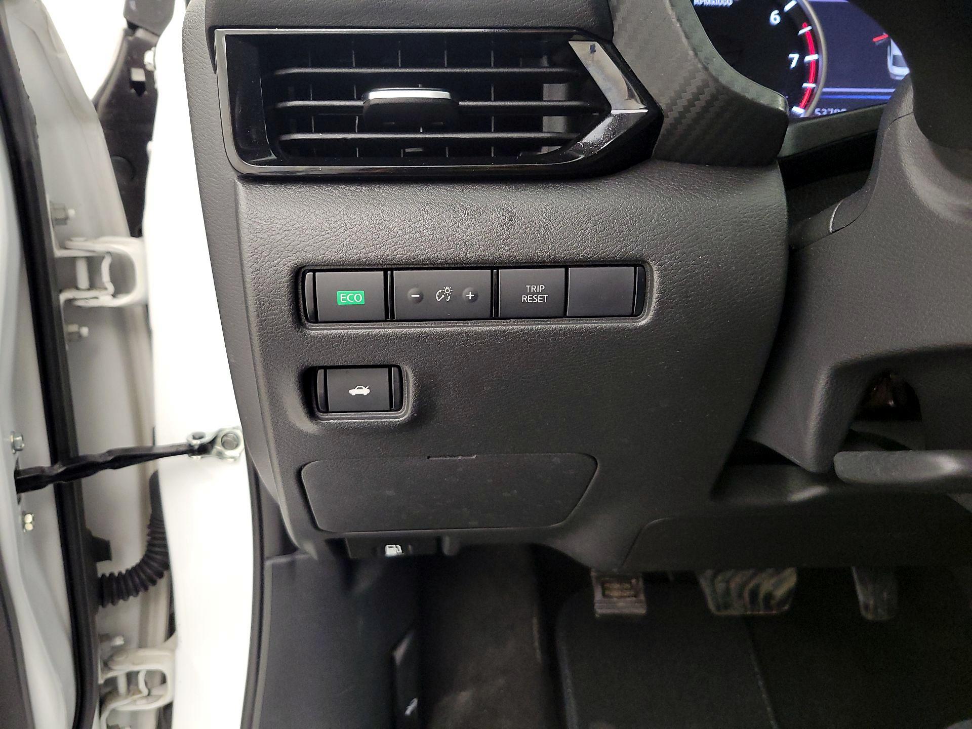 Thumbnail: 2023 Nissan Sentra - 13