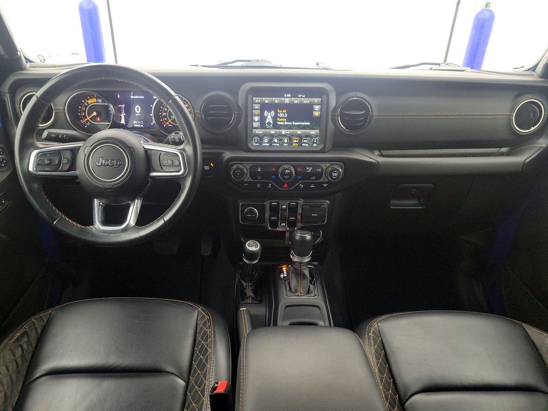 Thumbnail: 2022 Jeep Wrangler - 9