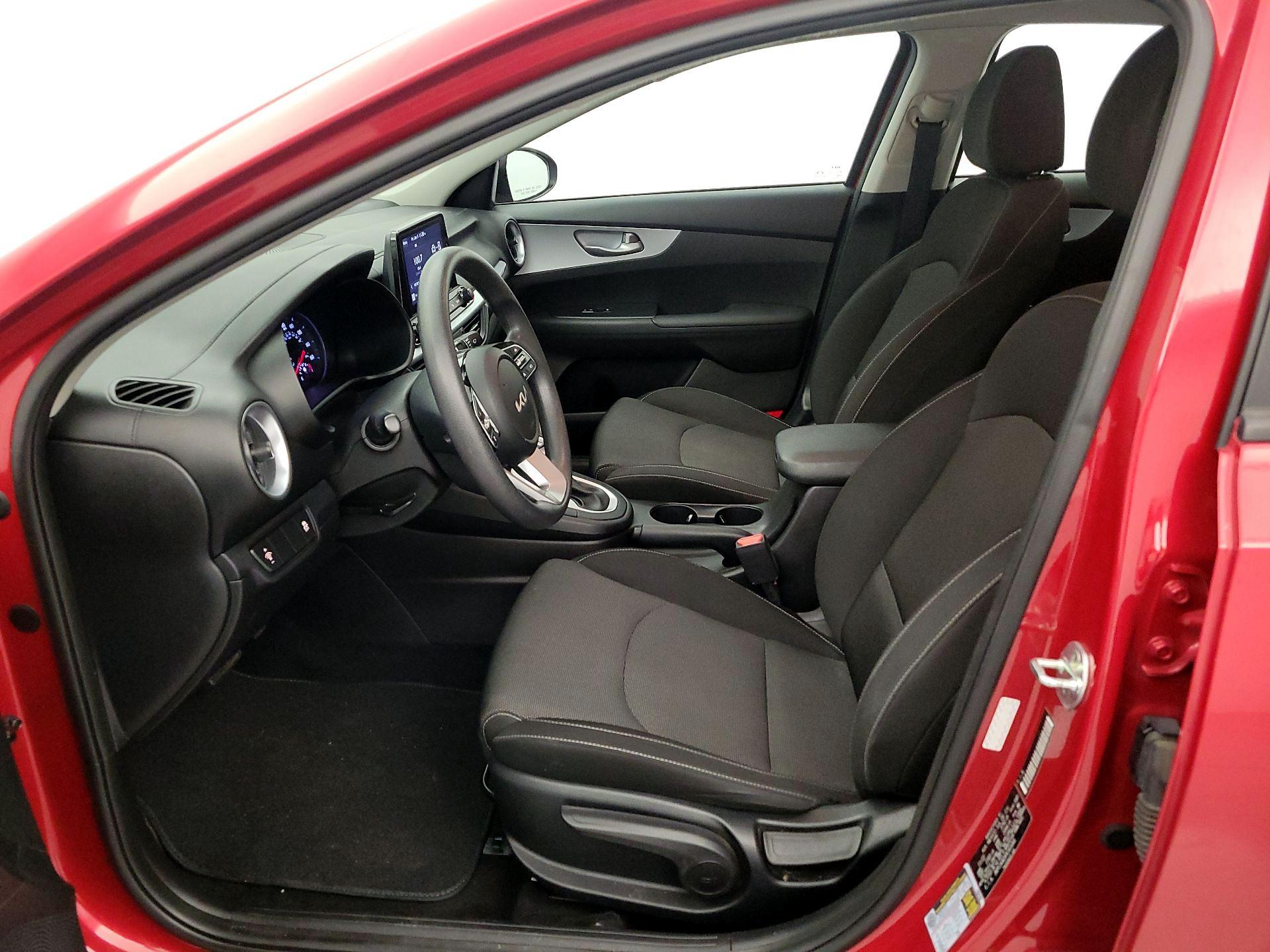 Thumbnail: 2023 Kia Forte - 11