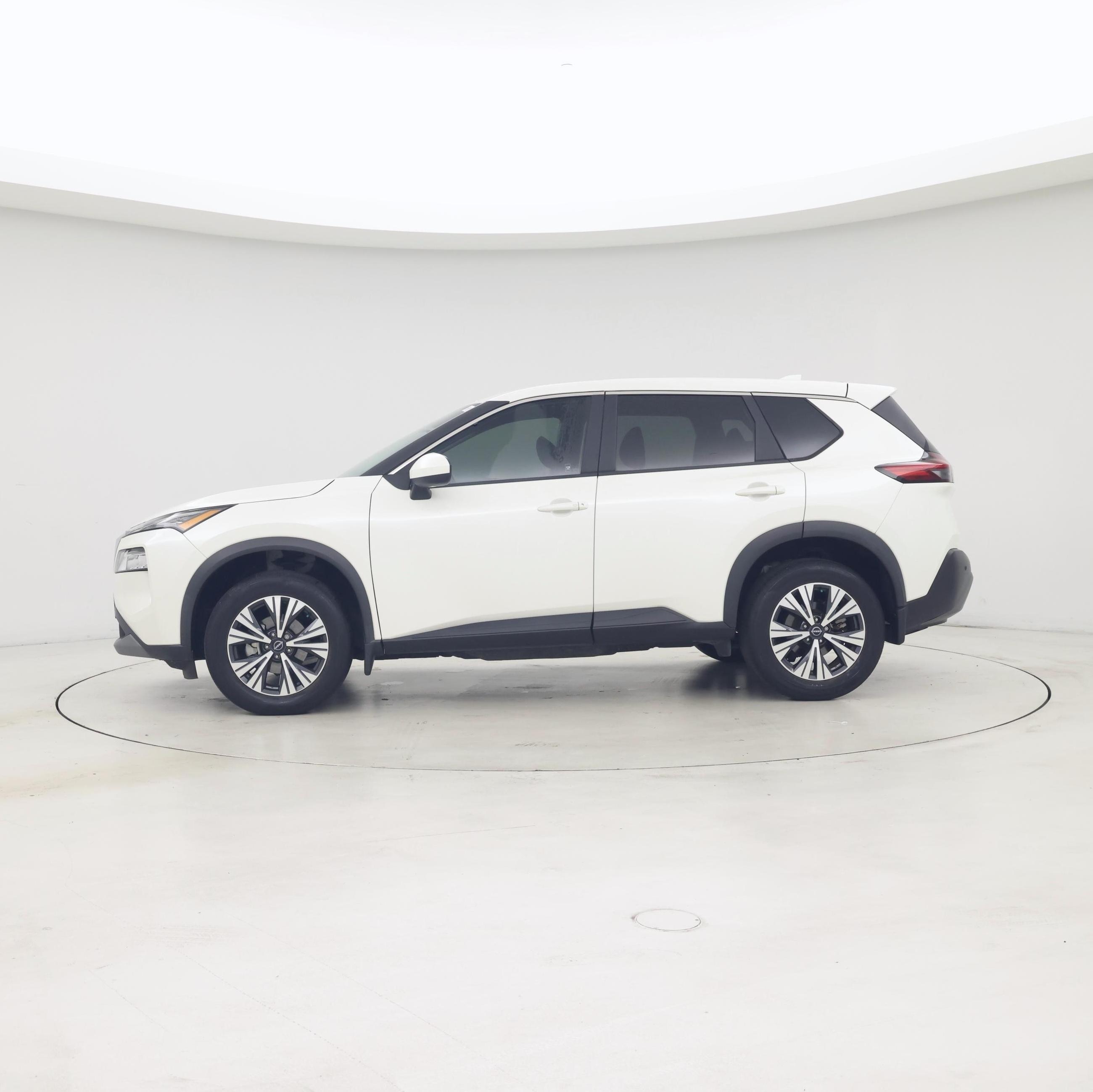 Thumbnail: 2023 Nissan Rogue - 3