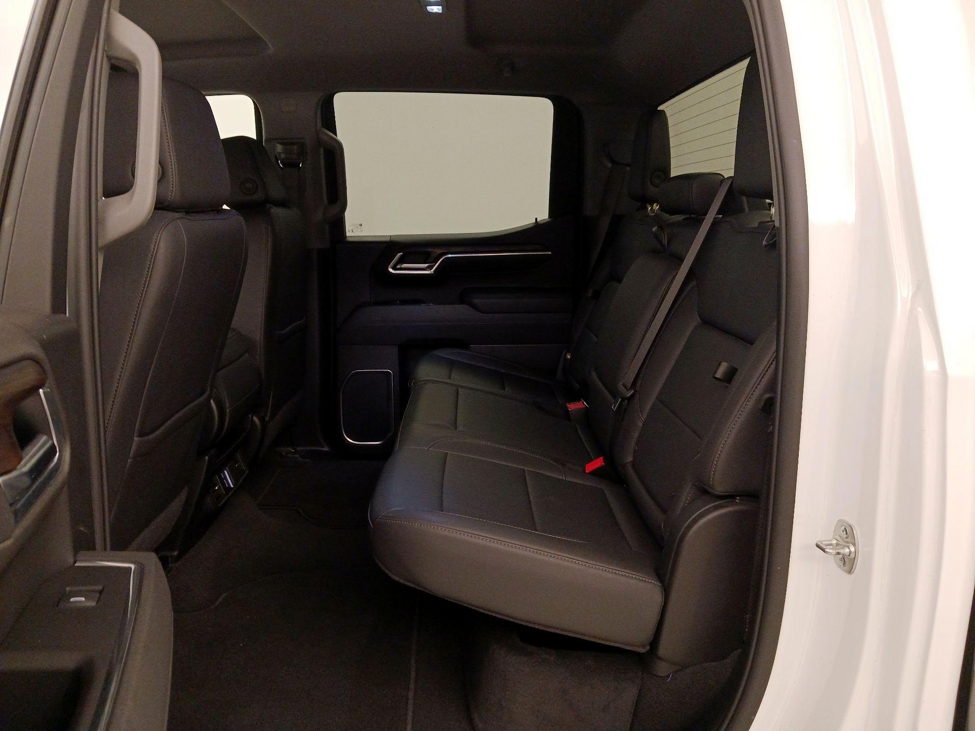 Thumbnail: 2025 GMC Sierra 1500 - 20