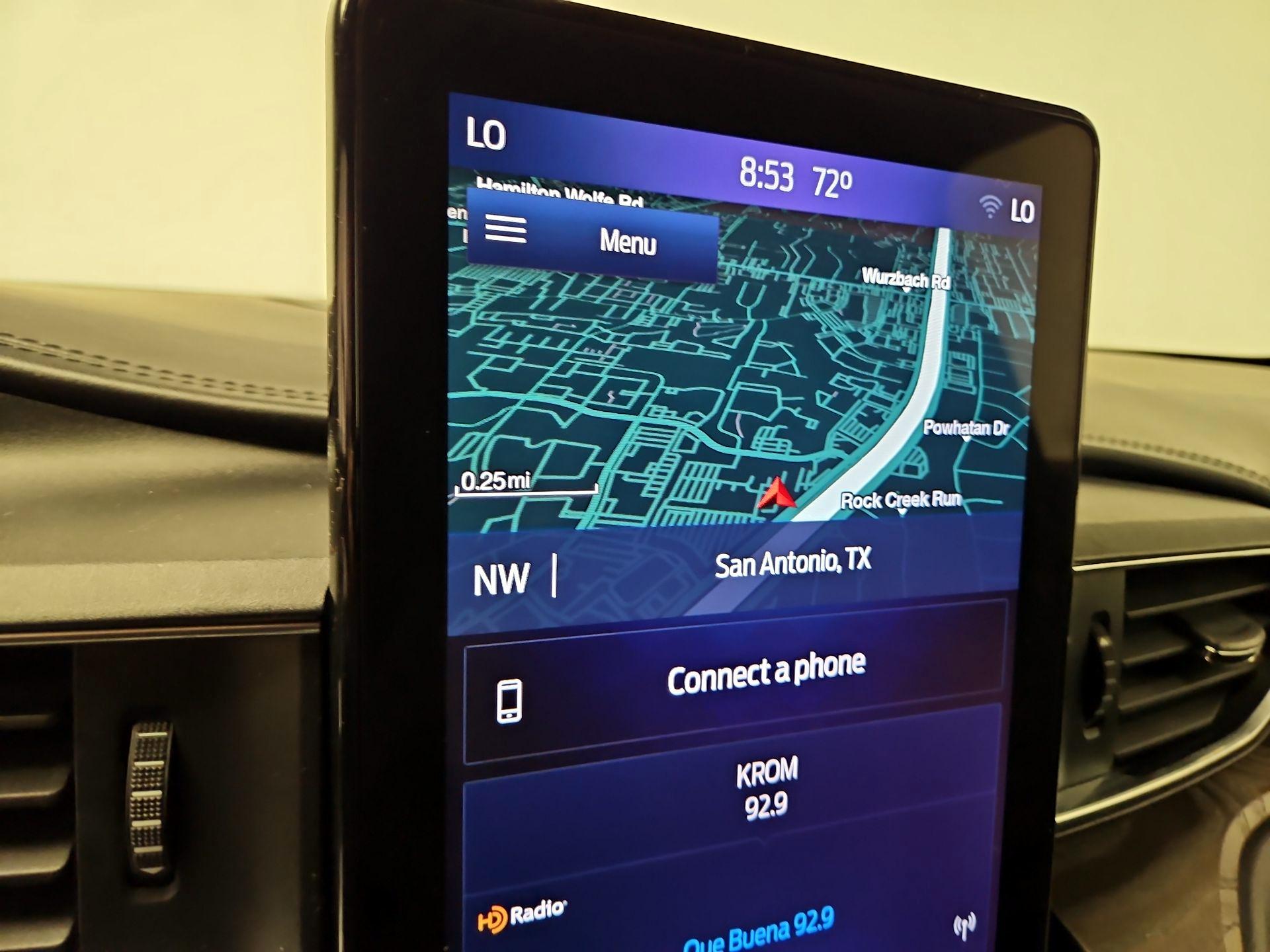 Thumbnail: 2022 Ford Explorer - 14