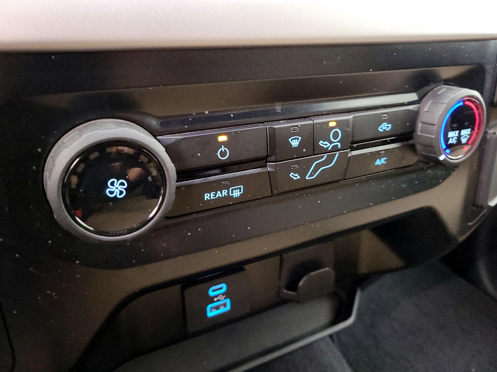 Thumbnail: 2023 Ford F-150 - 16