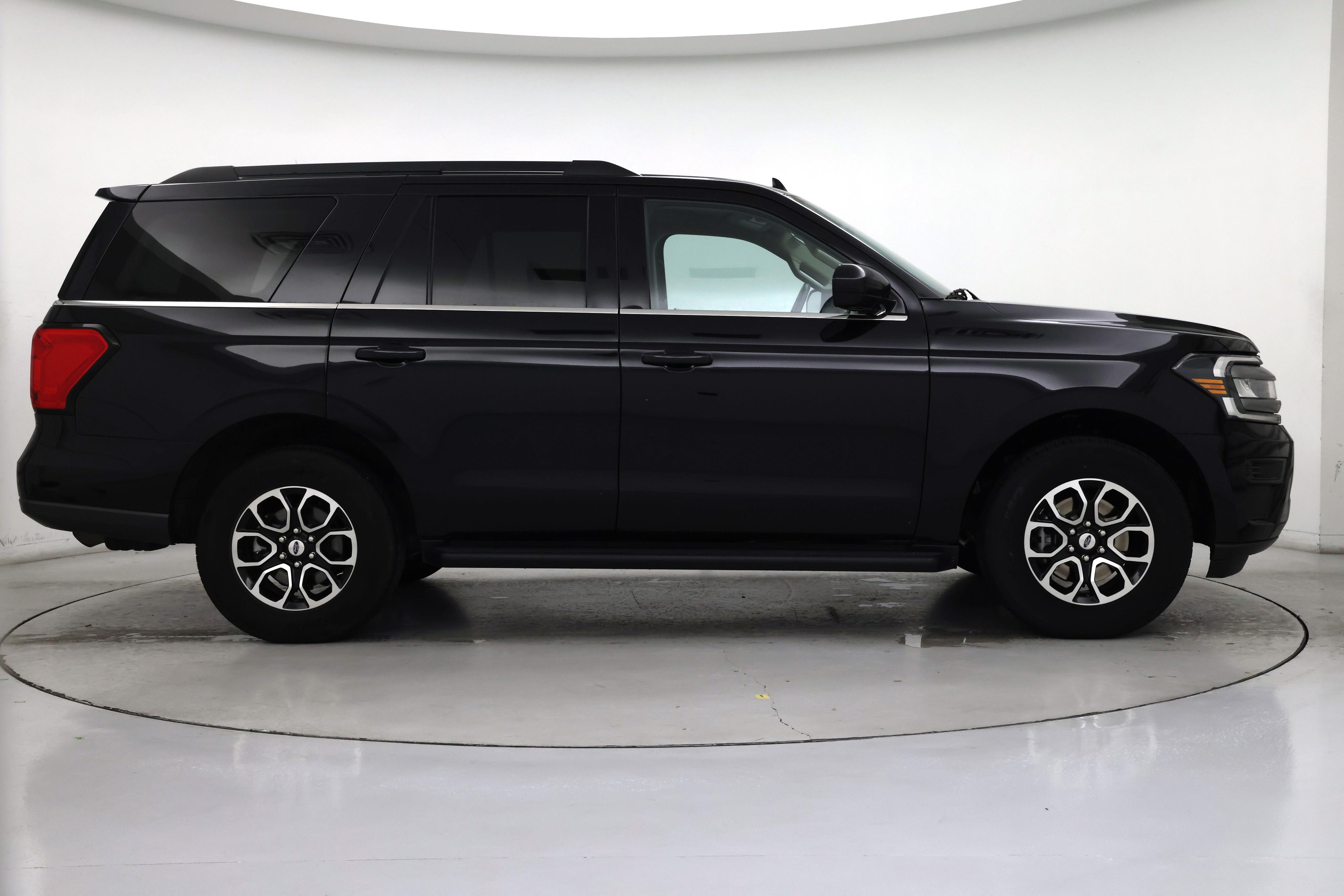 Thumbnail: 2024 Ford Expedition - 7