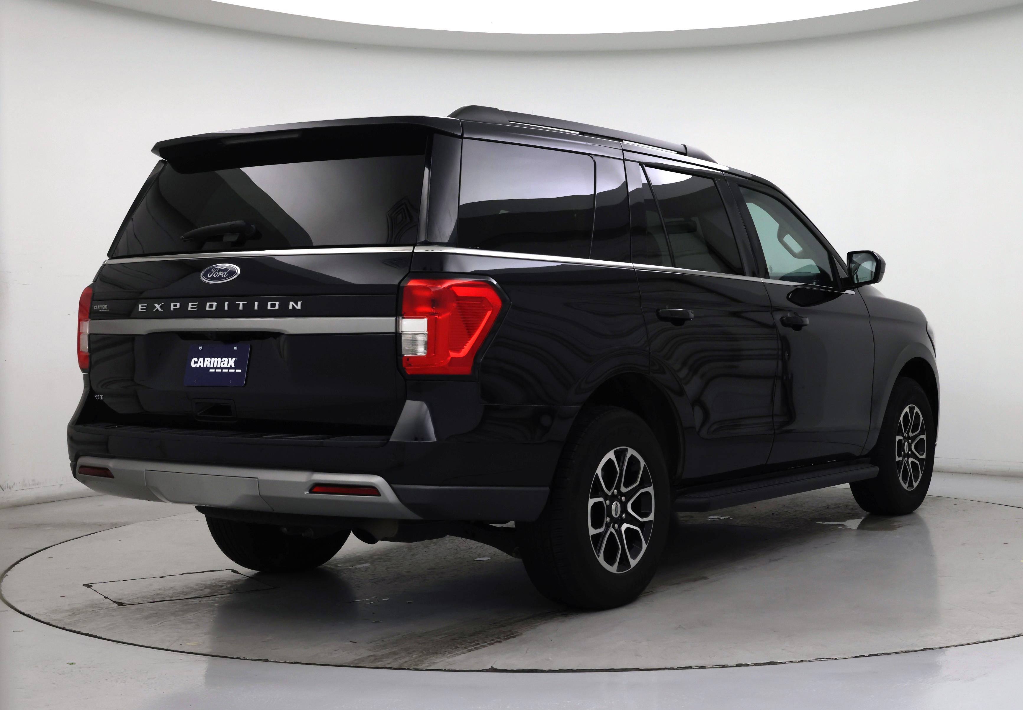 Thumbnail: 2024 Ford Expedition - 8