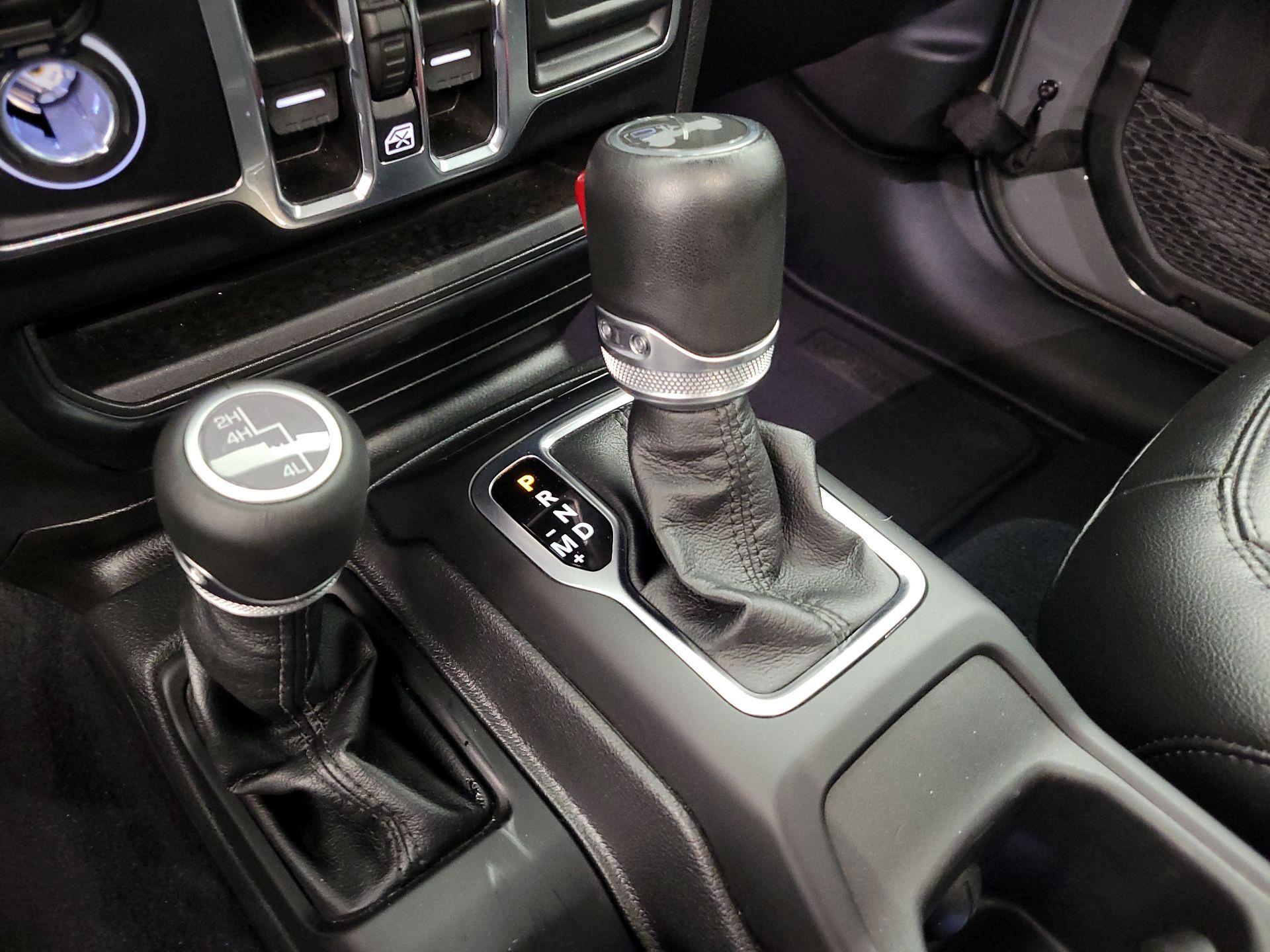 Thumbnail: 2023 Jeep Wrangler - 18