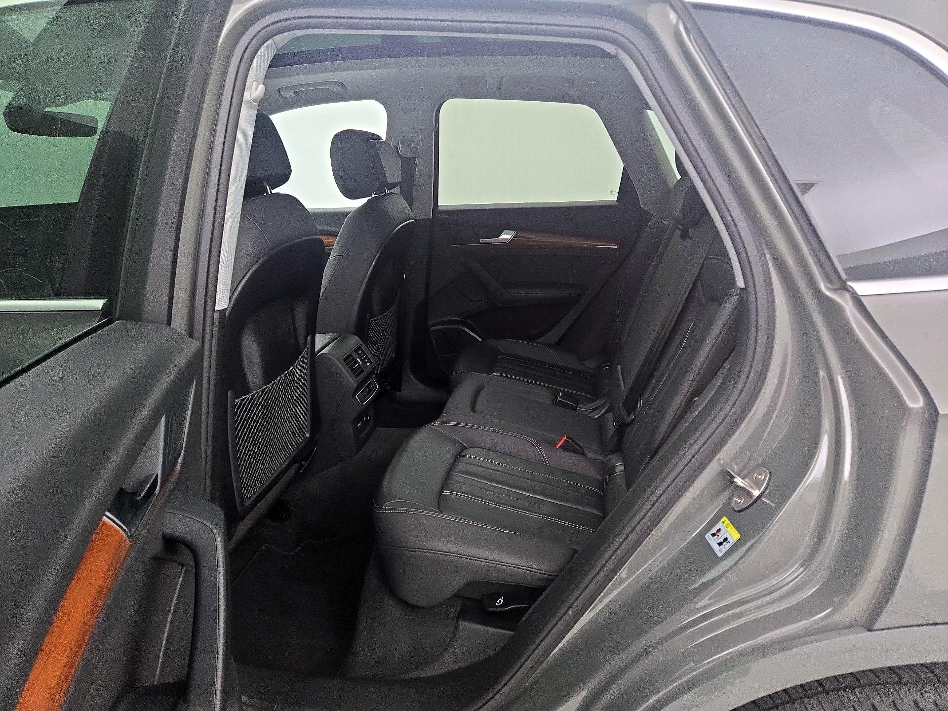 Thumbnail: 2023 Audi Q5 - 20