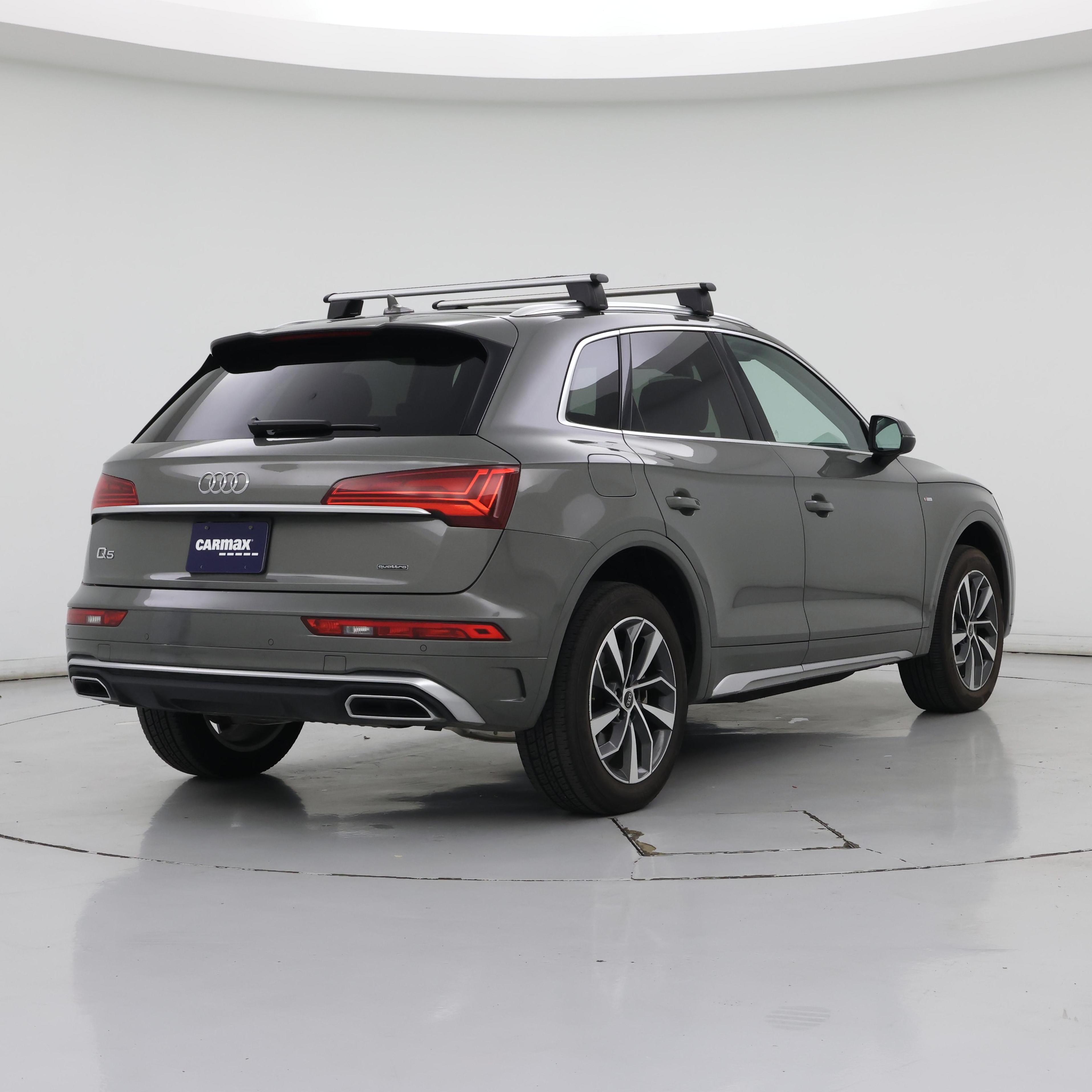 Thumbnail: 2023 Audi Q5 - 8