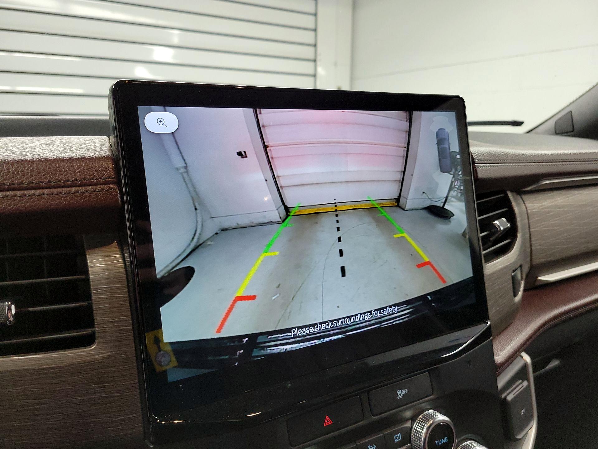 Thumbnail: 2023 Ford Expedition - 13