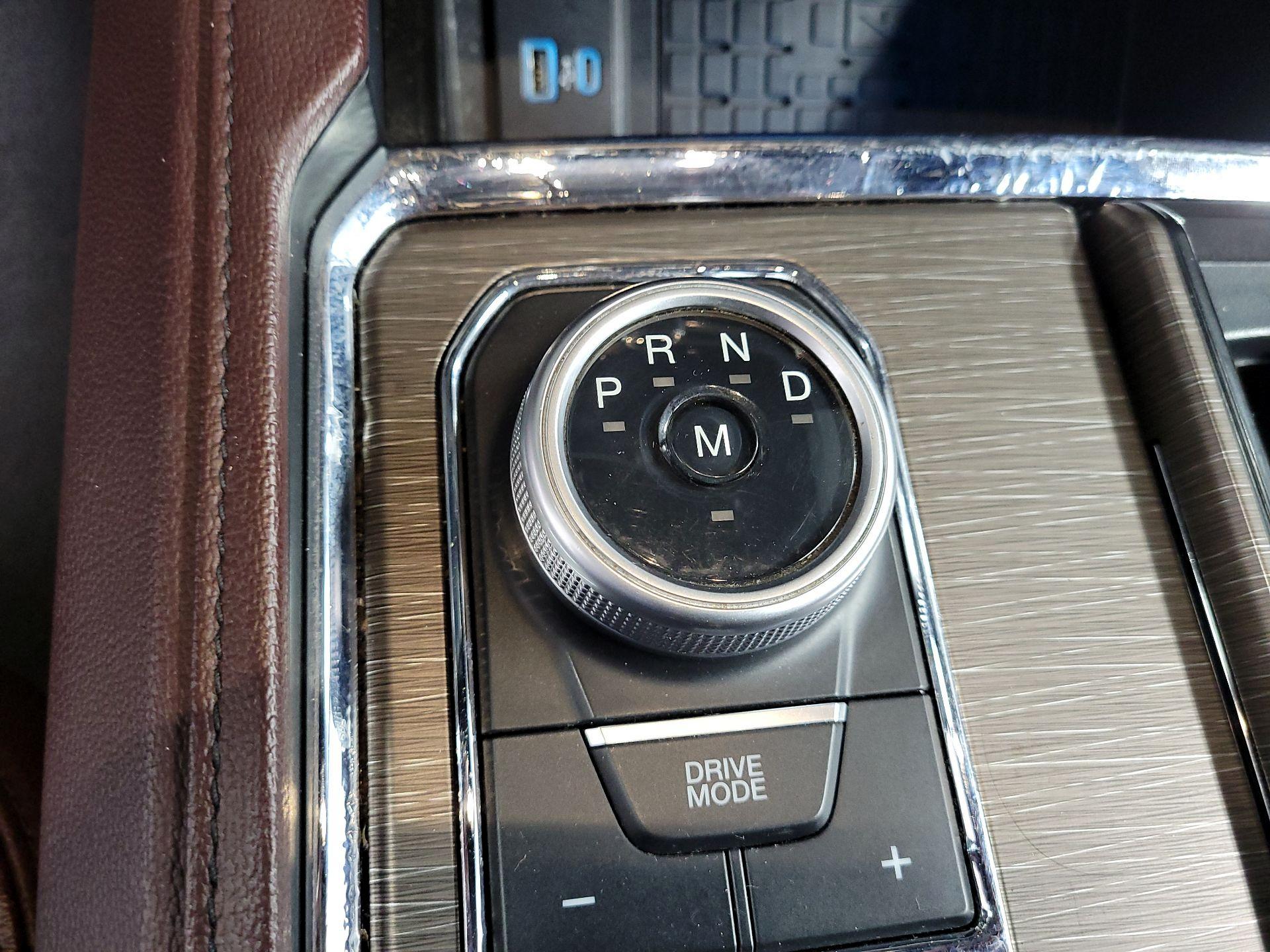 Thumbnail: 2023 Ford Expedition - 16