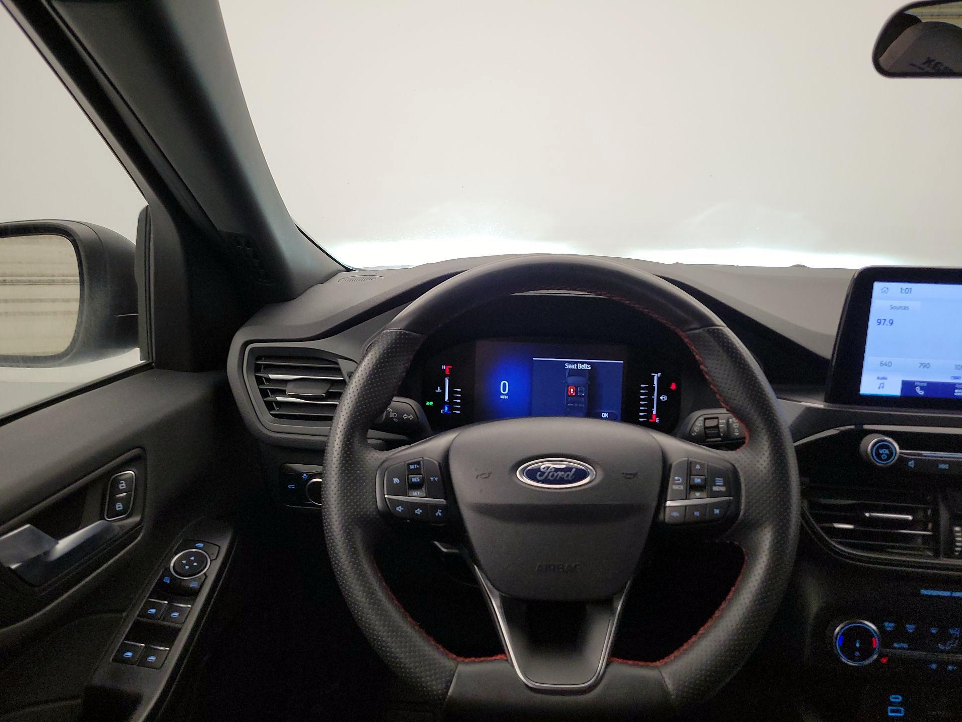 Thumbnail: 2023 Ford Escape - 10