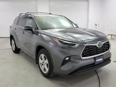 2022 Toyota Highlander LE