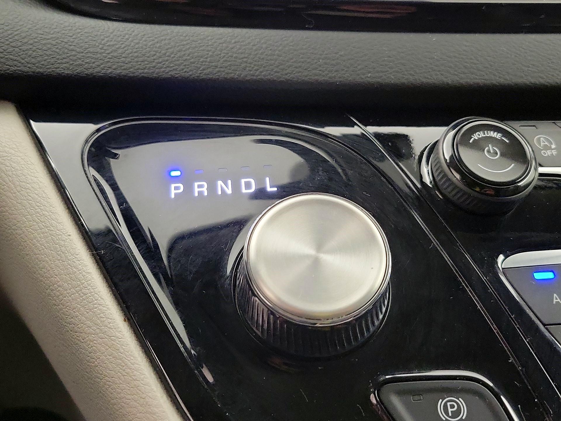 Thumbnail: 2024 Chrysler Pacifica - 17