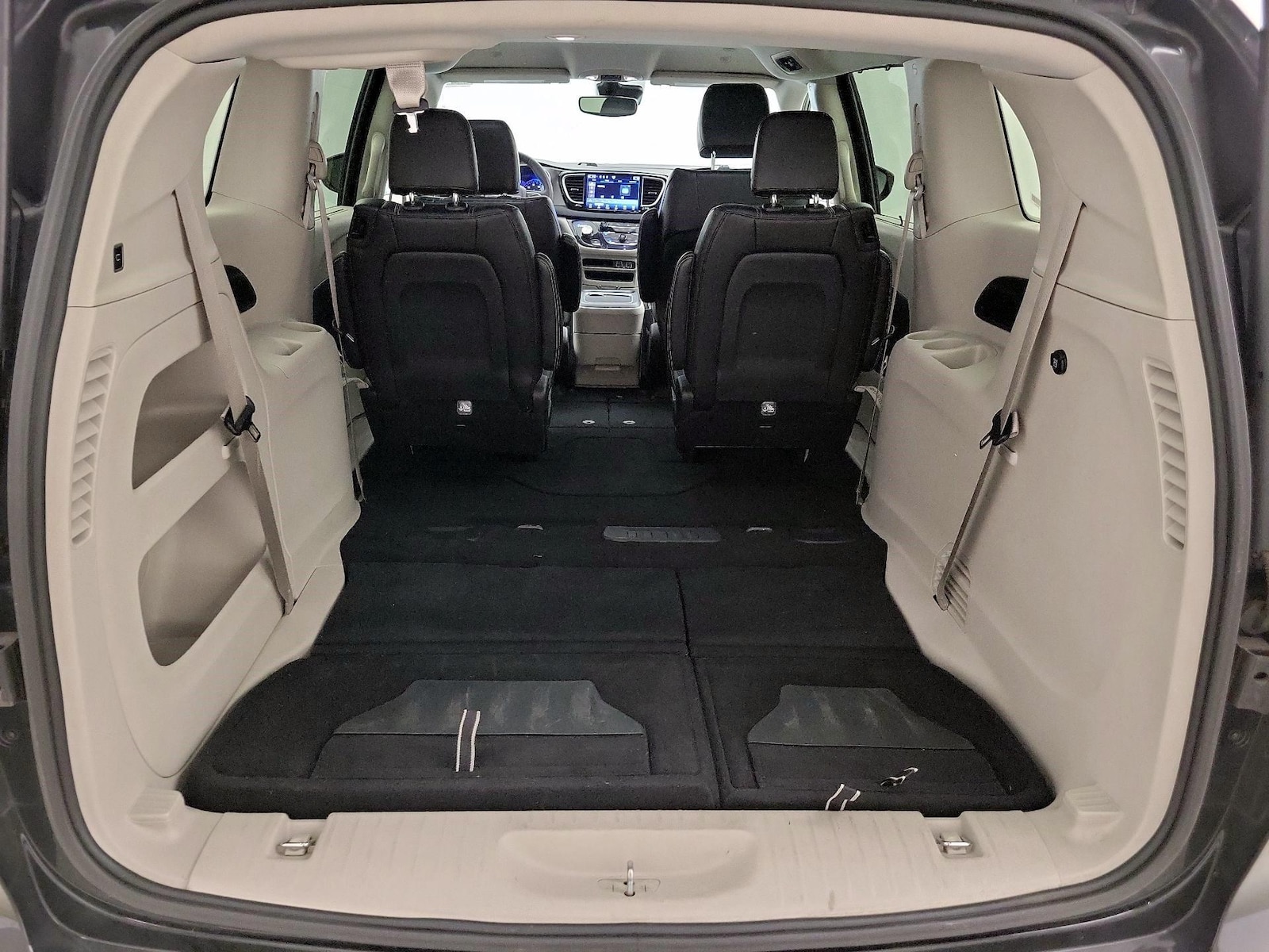 2024 Chrysler Pacifica Touring L - Photo 23