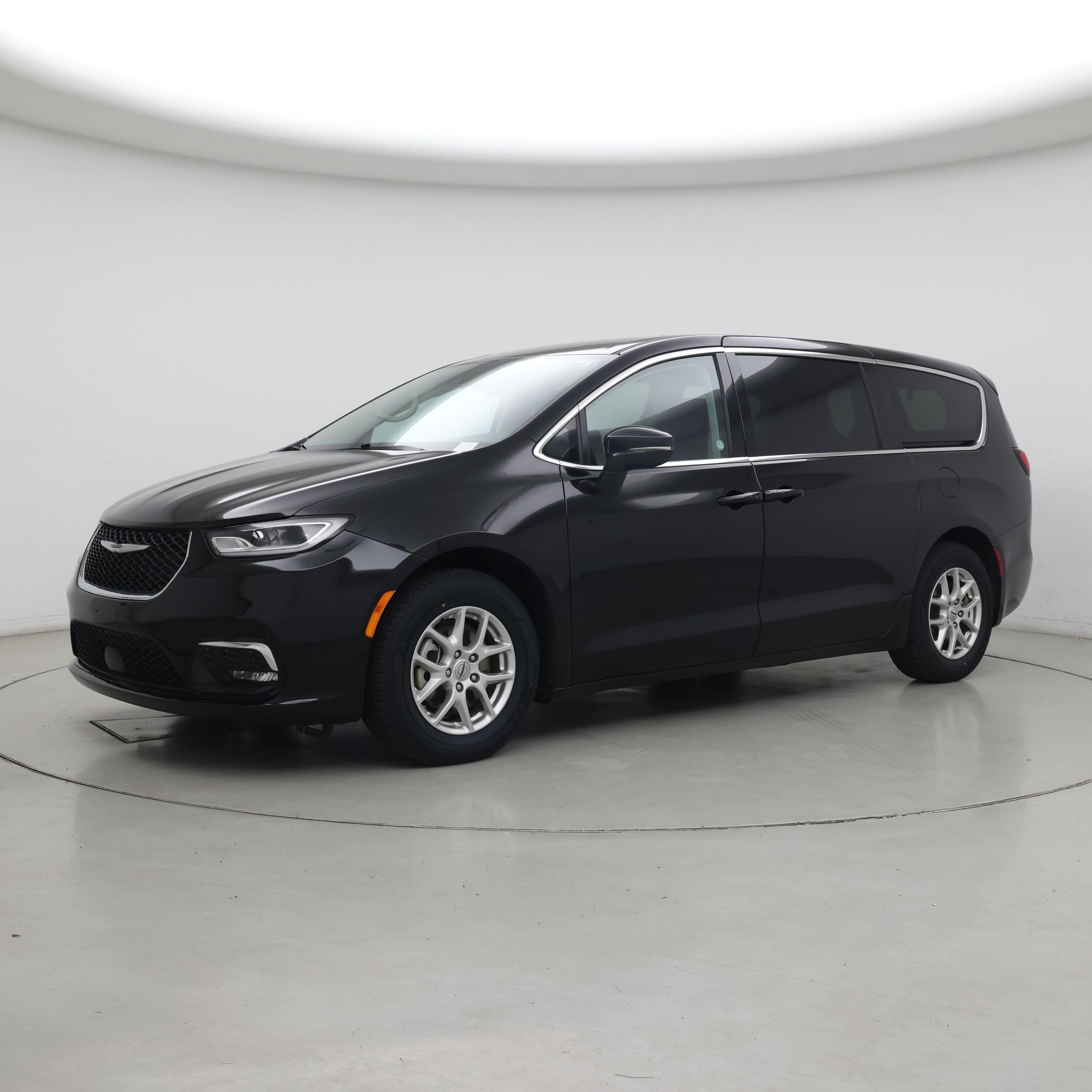 Thumbnail: 2024 Chrysler Pacifica - 7