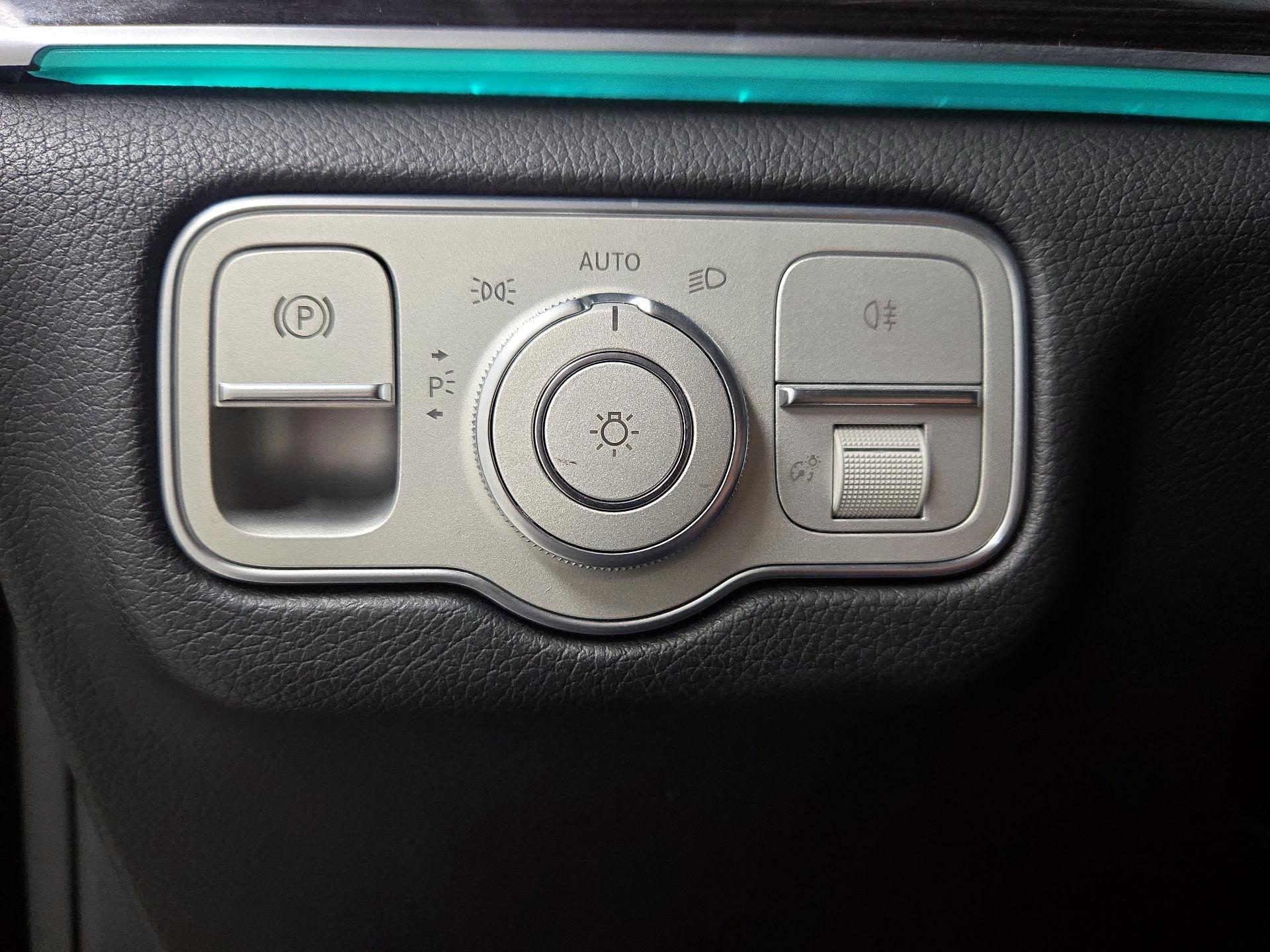 Thumbnail: 2023 Mercedes-Benz GLS - 13