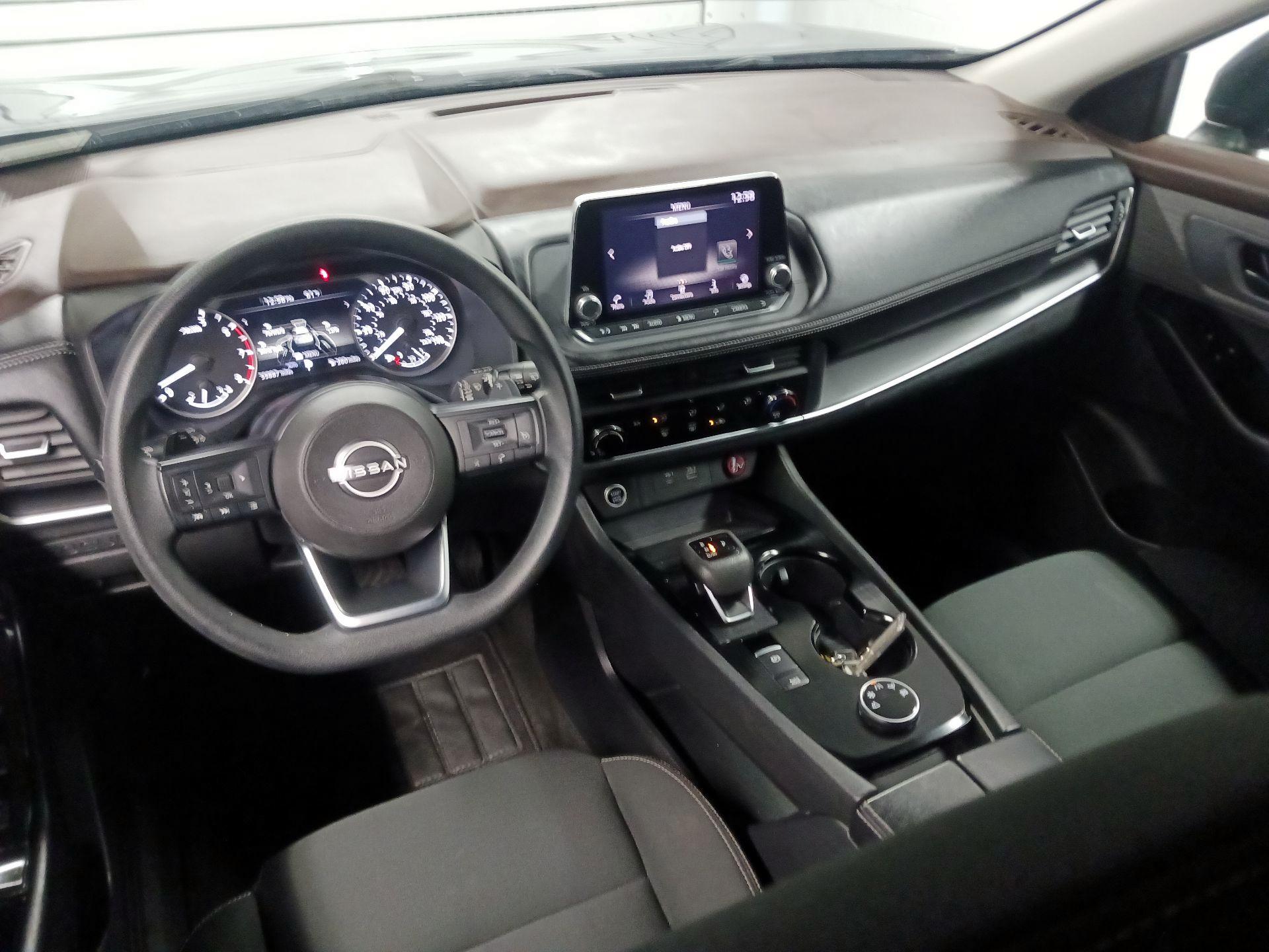 Thumbnail: 2023 Nissan Rogue - 9