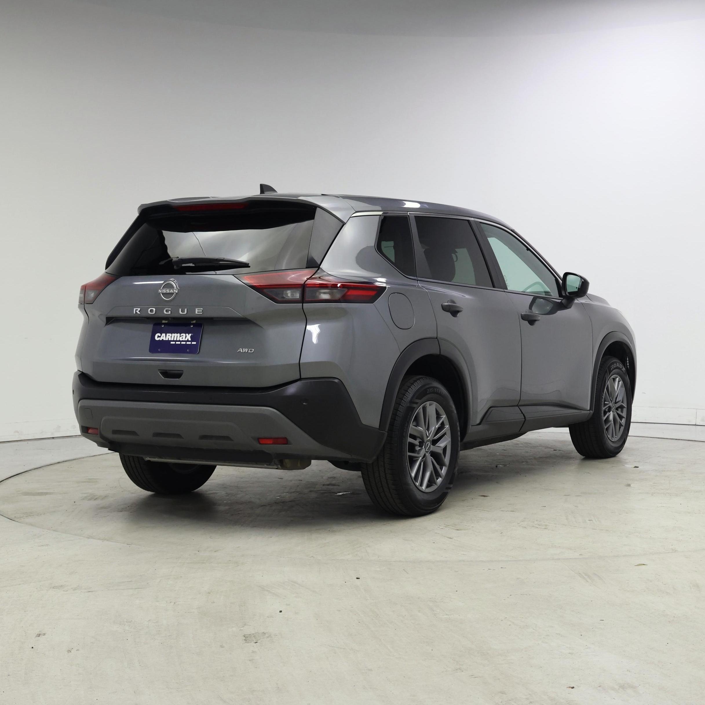 Thumbnail: 2023 Nissan Rogue - 8