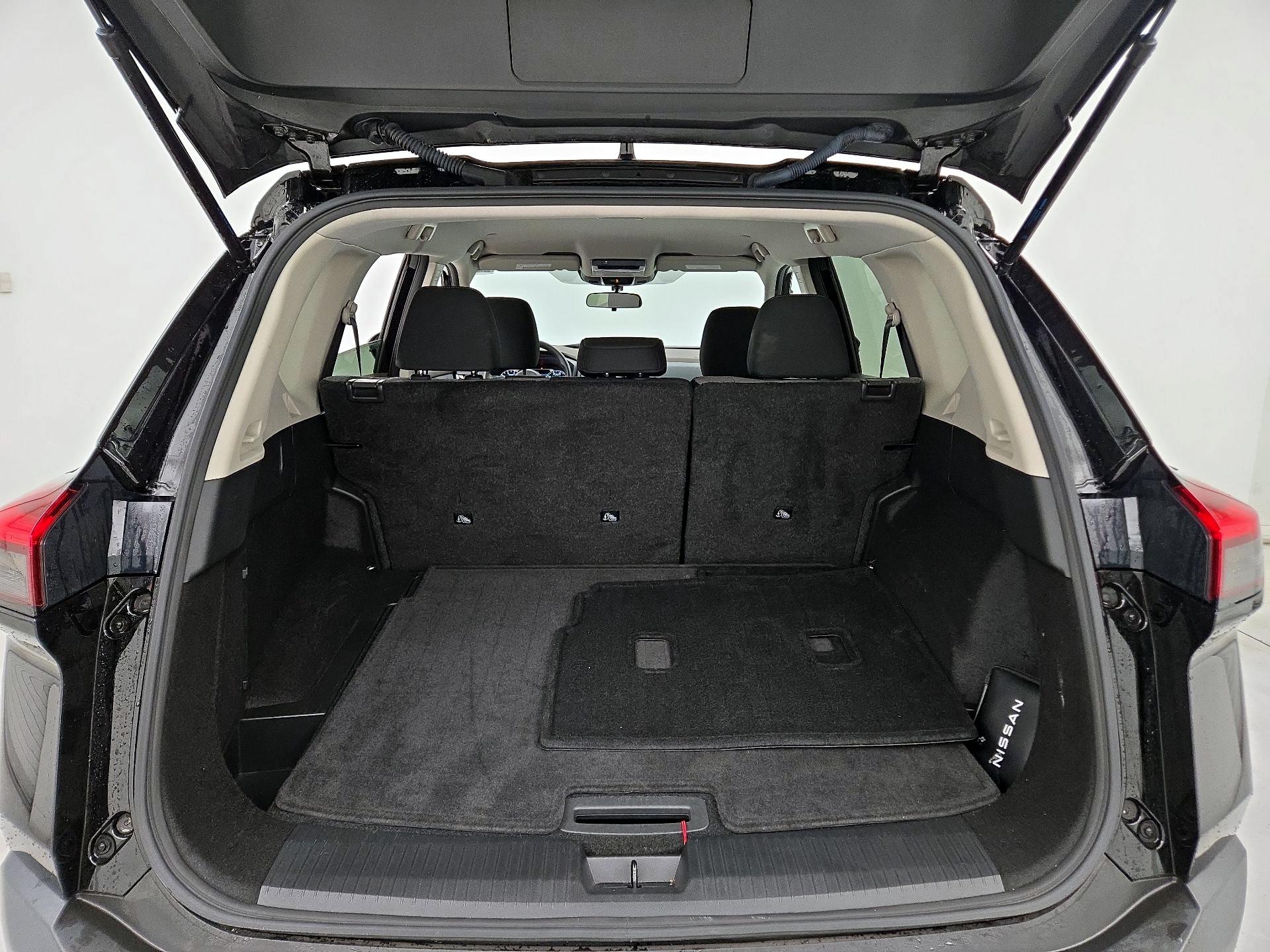 Thumbnail: 2023 Nissan Rogue - 20