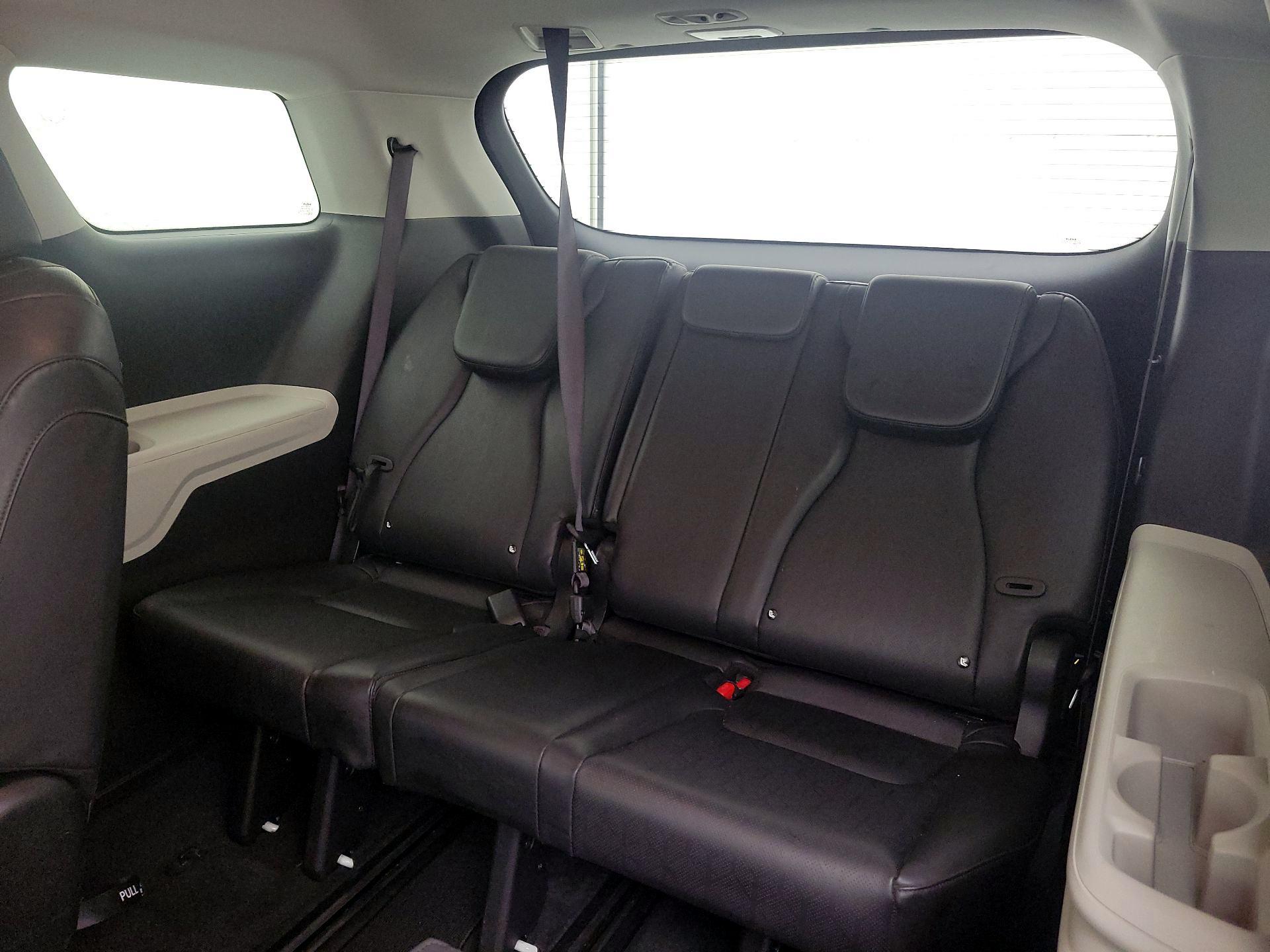 Thumbnail: 2024 Kia Carnival - 20