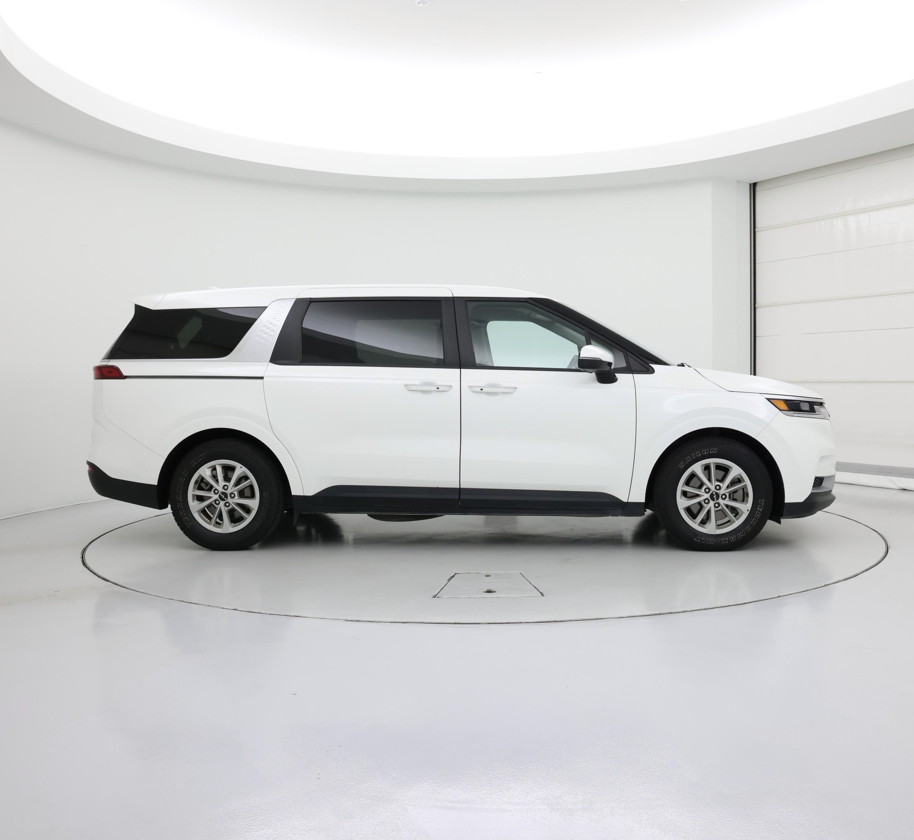 Thumbnail: 2024 Kia Carnival - 7