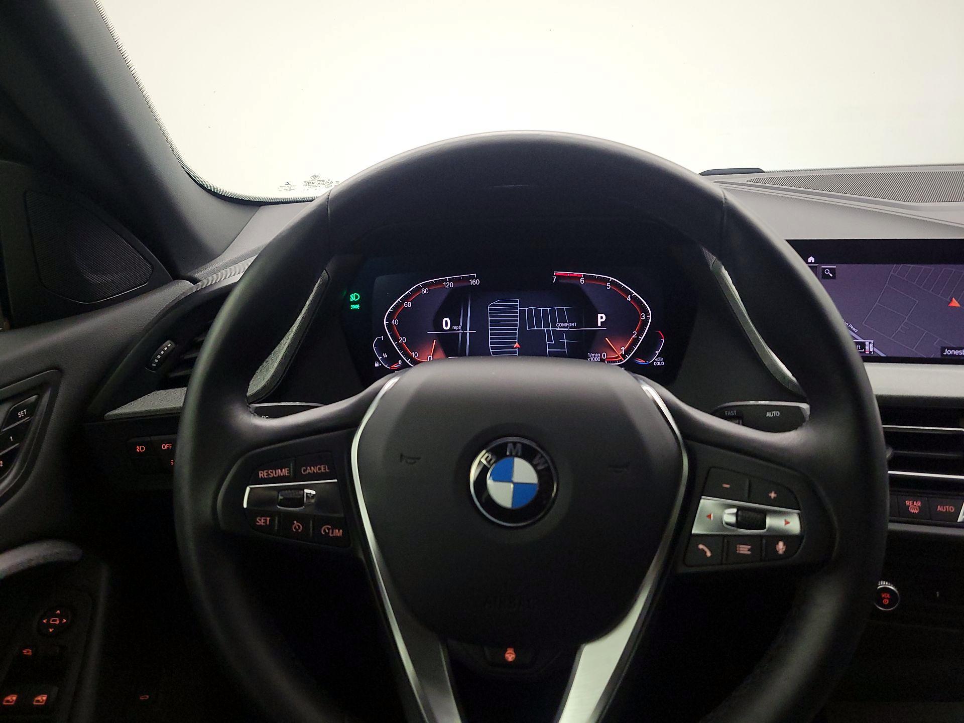 Thumbnail: 2023 BMW 2 Series - 10