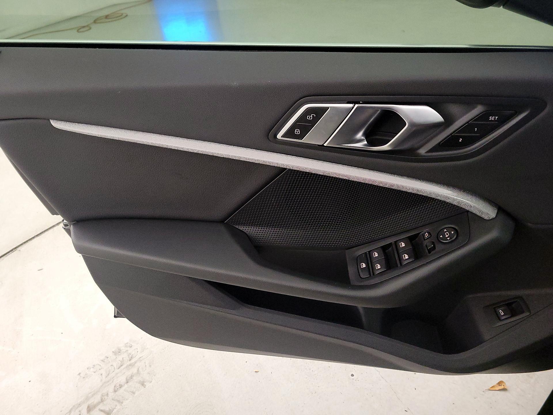 Thumbnail: 2023 BMW 2 Series - 12