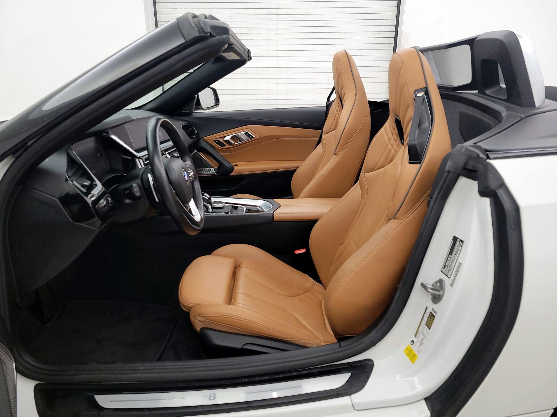 Thumbnail: 2022 BMW Z4 - 11