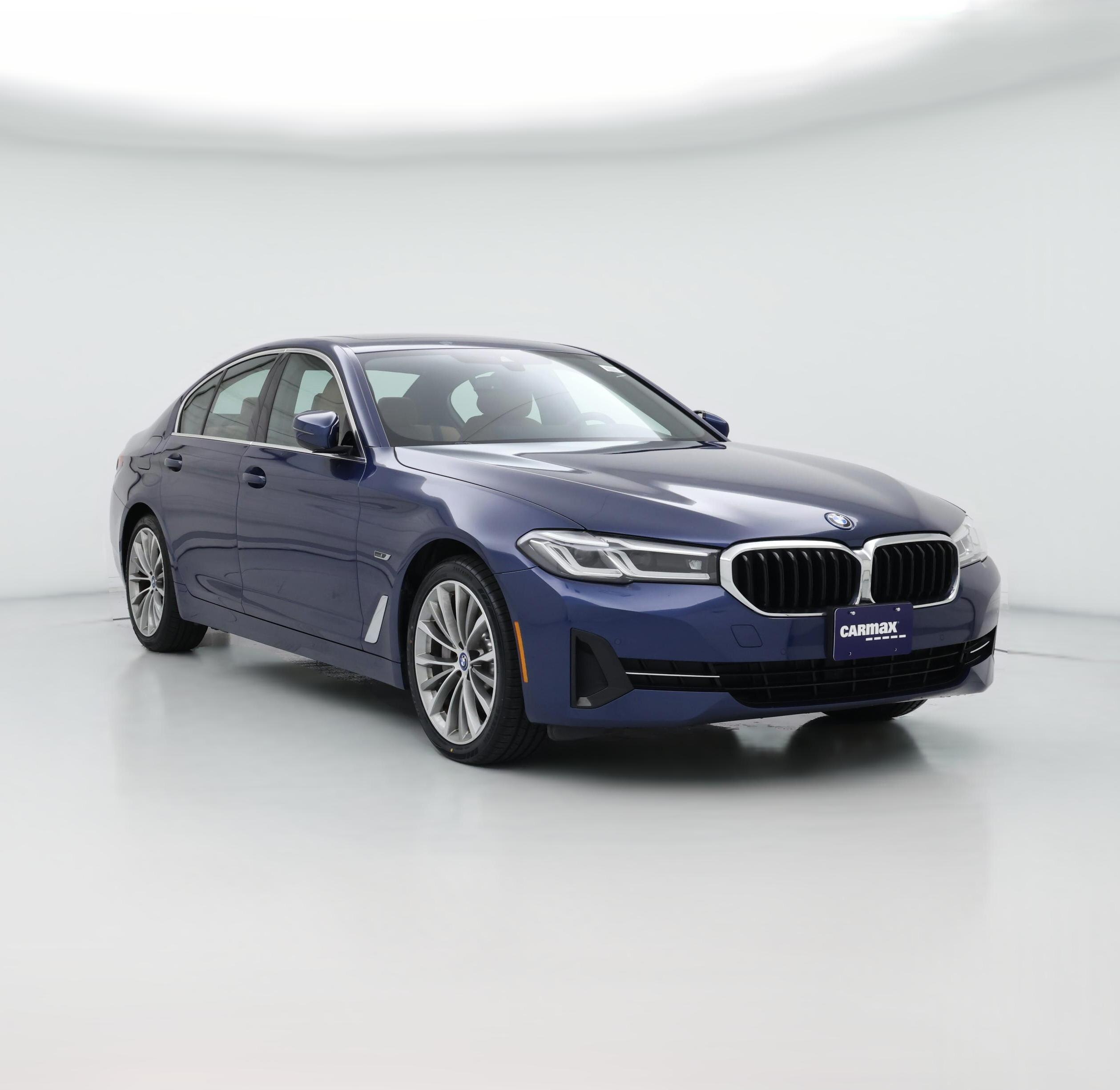 Thumbnail: 2023 BMW 5 Series - 1