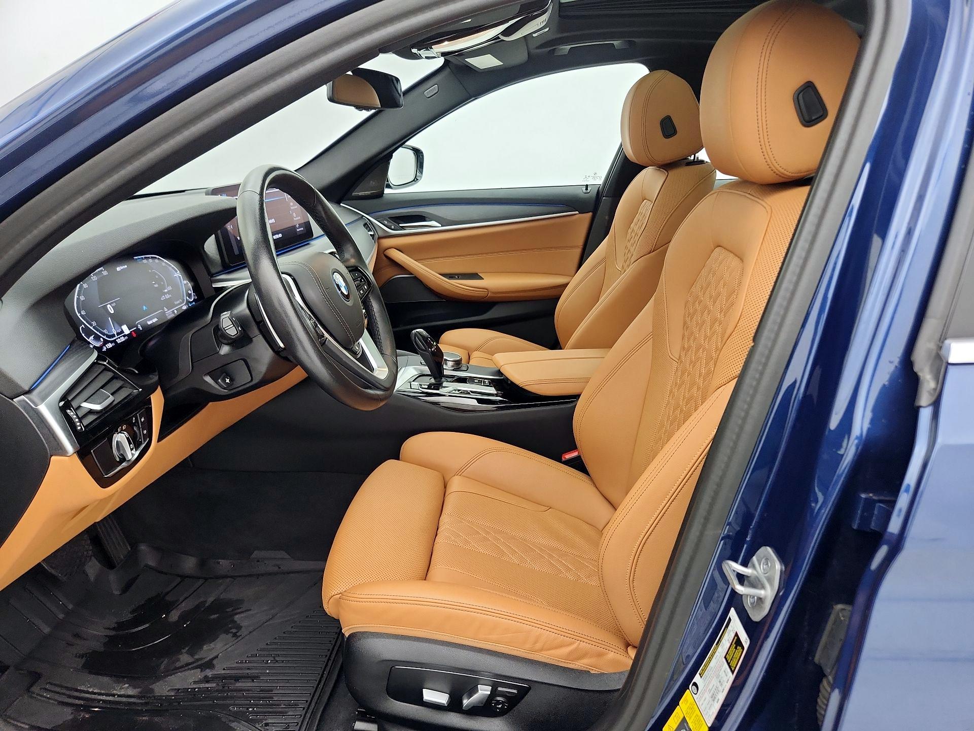 Thumbnail: 2023 BMW 5 Series - 11