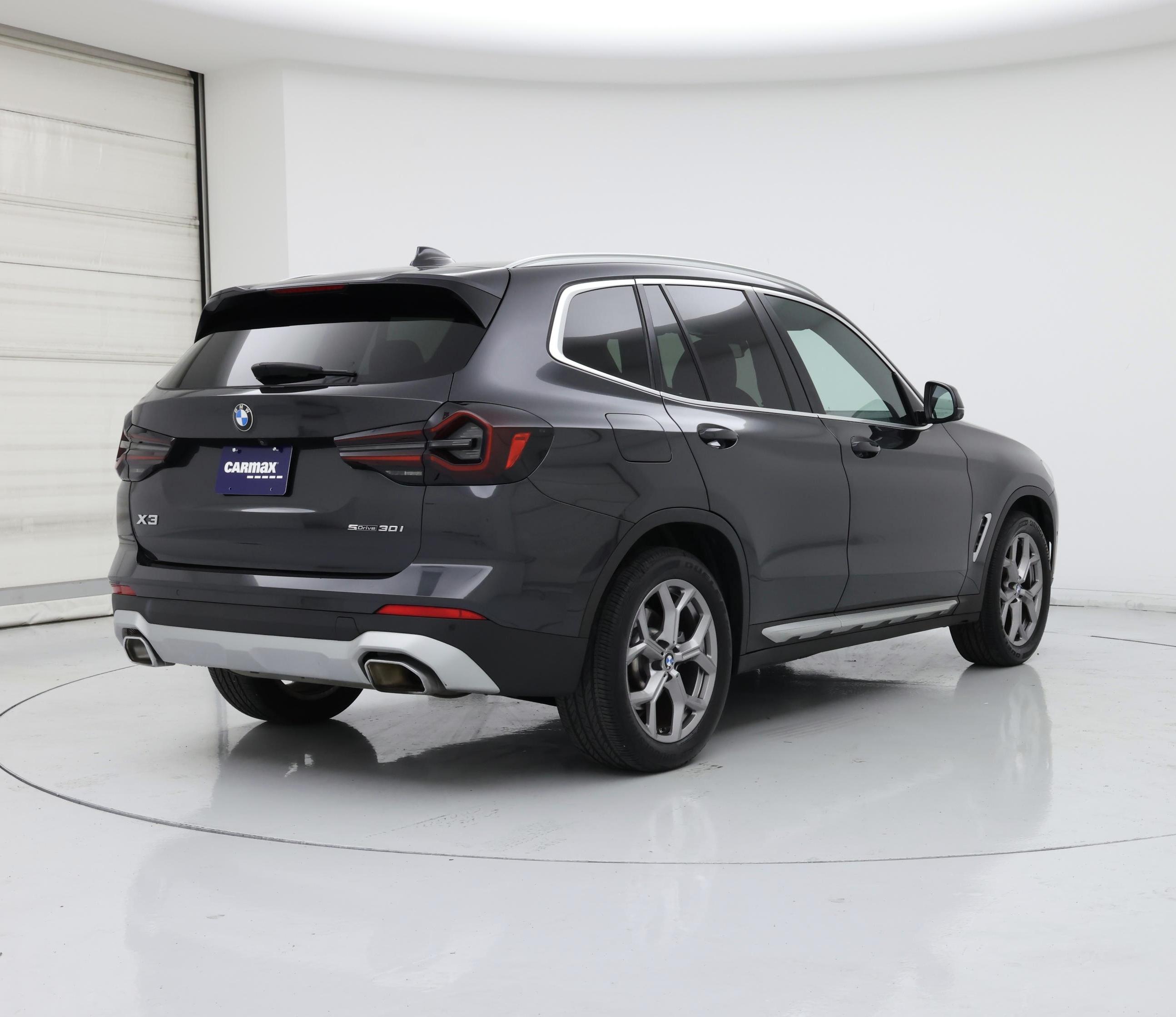 Thumbnail: 2023 BMW X3 - 8