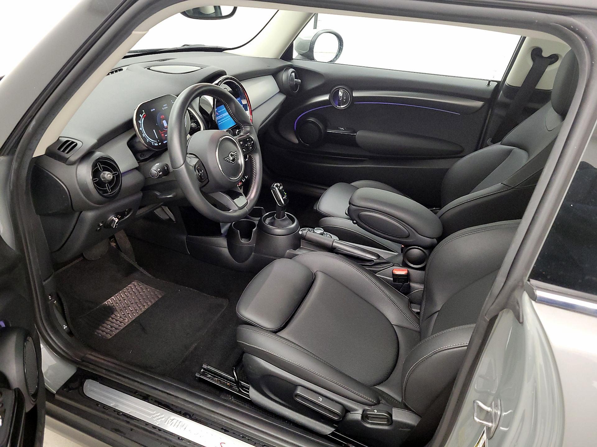 Thumbnail: 2023 MINI Cooper Hardtop - 11