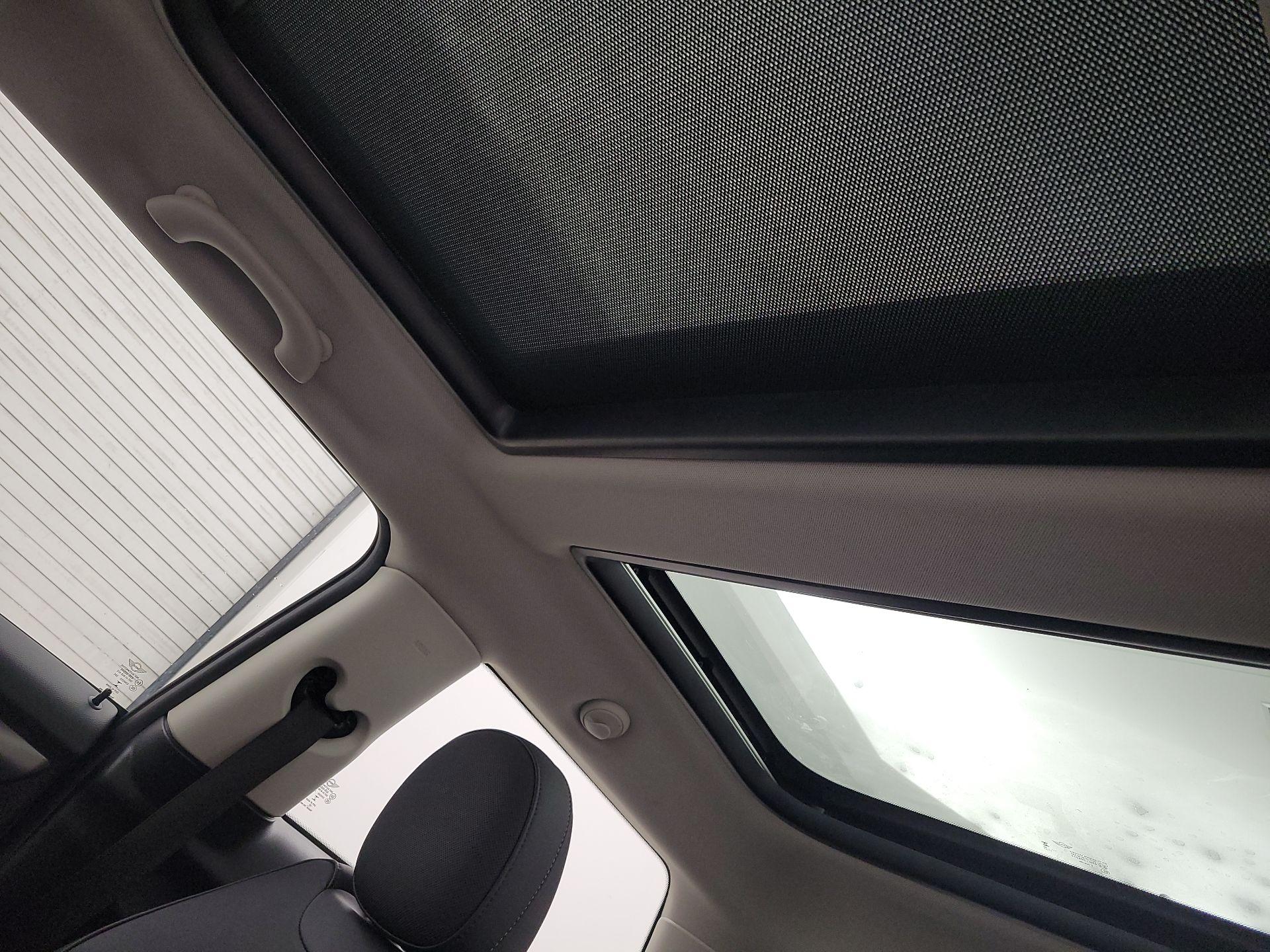 Thumbnail: 2023 MINI Cooper Hardtop - 19